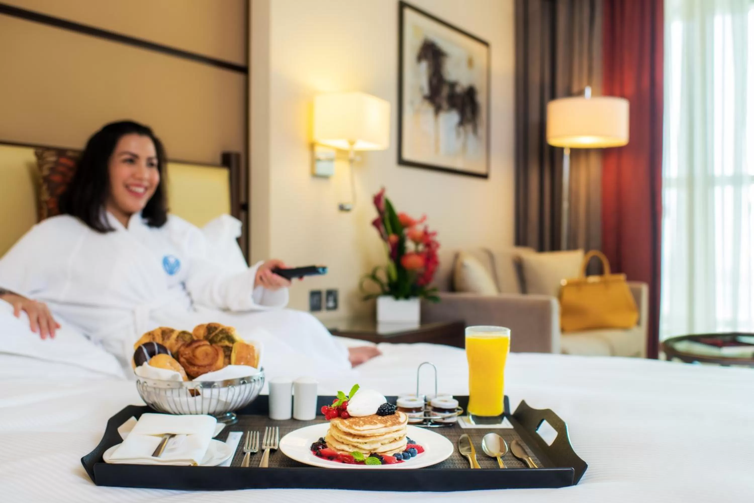 Bedroom, Bed in Khalidiya Palace Rayhaan by Rotana, Abu Dhabi