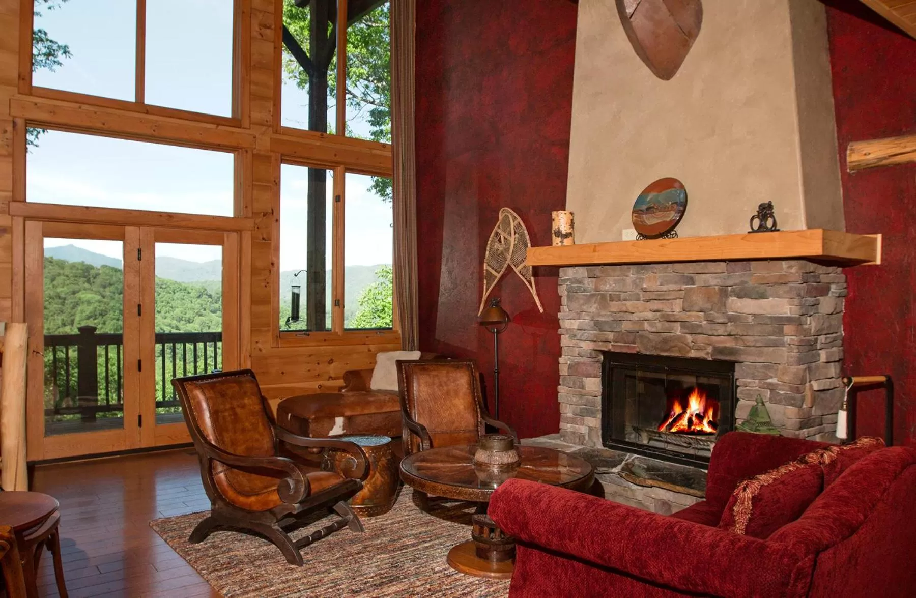 Floor plan, Seating Area in Lazy Bear Lodge