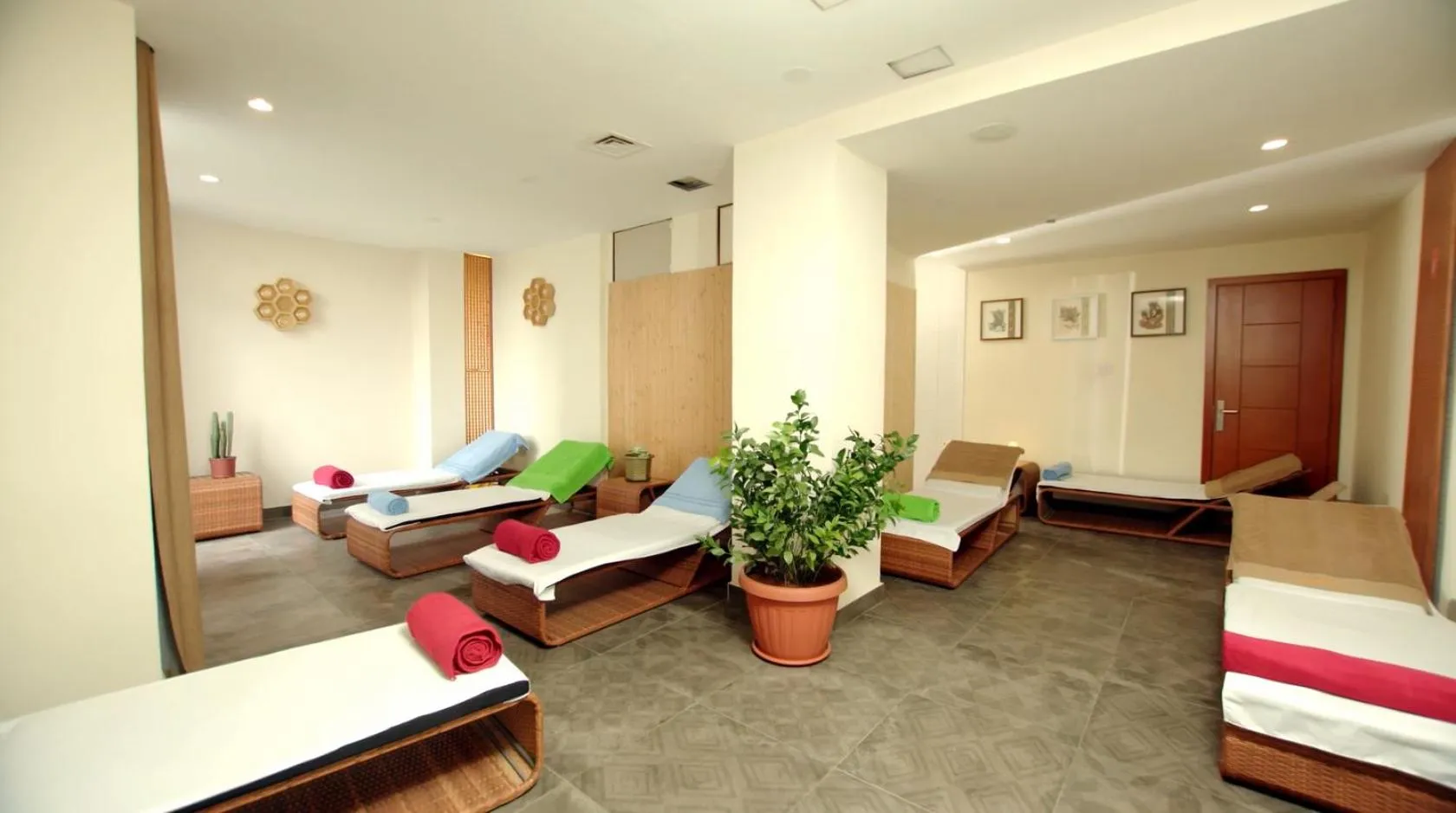 Spa and wellness centre/facilities, Bed in Mado Hotel