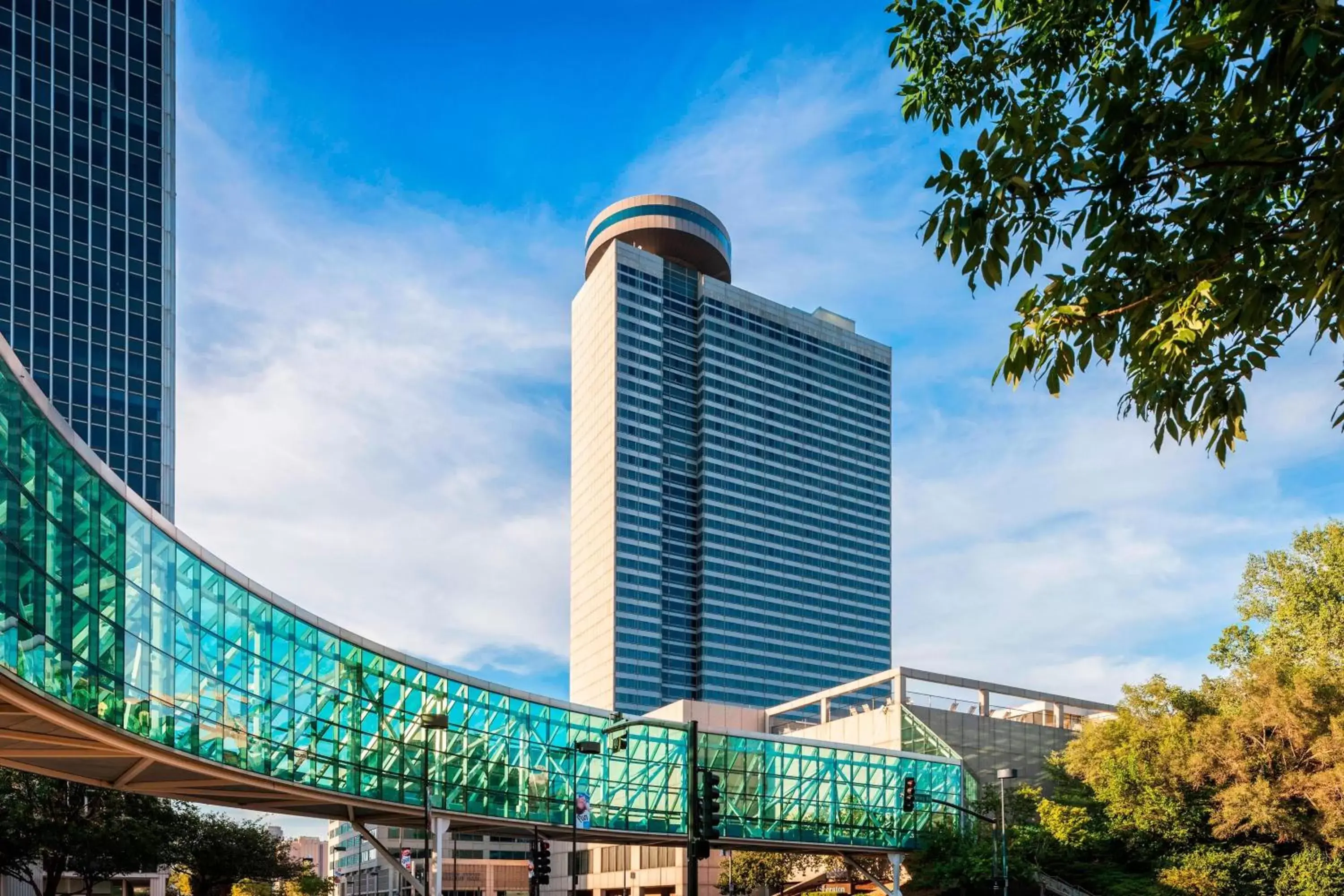 Property Building in Sheraton Kansas City Hotel at Crown Center