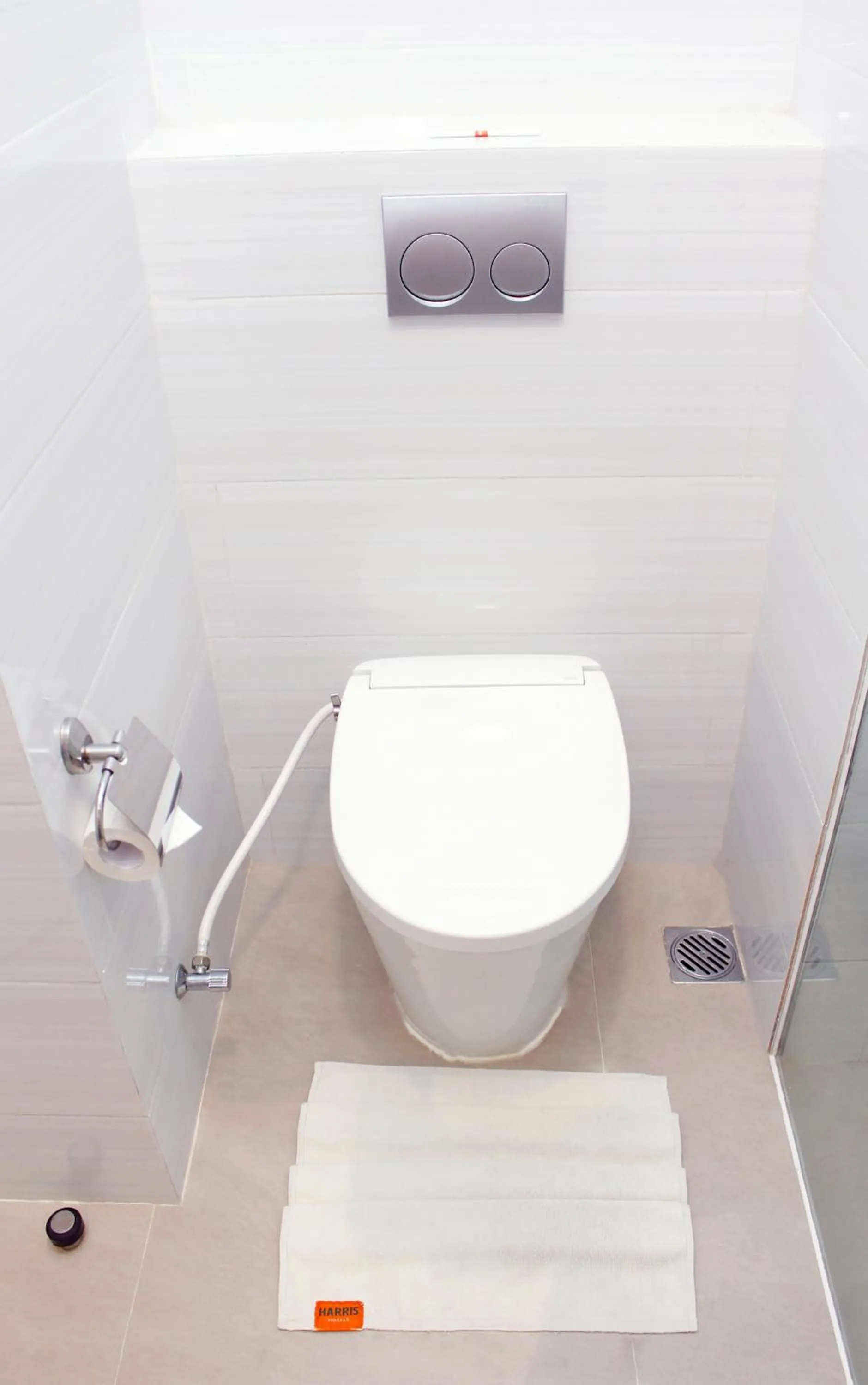 Toilet in HARRIS Hotel Samarinda