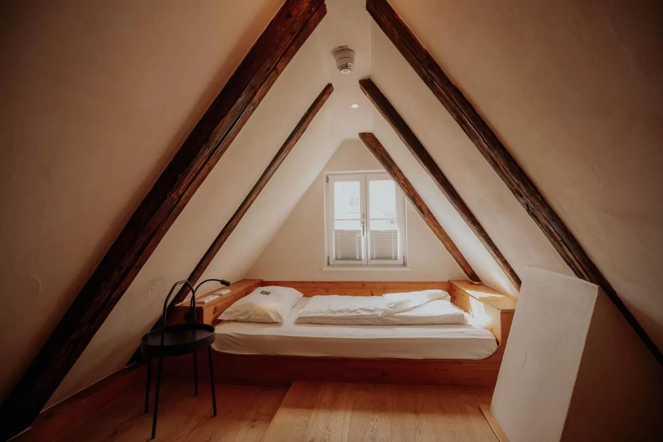 Bed in Altstadtmittehotel Sonne