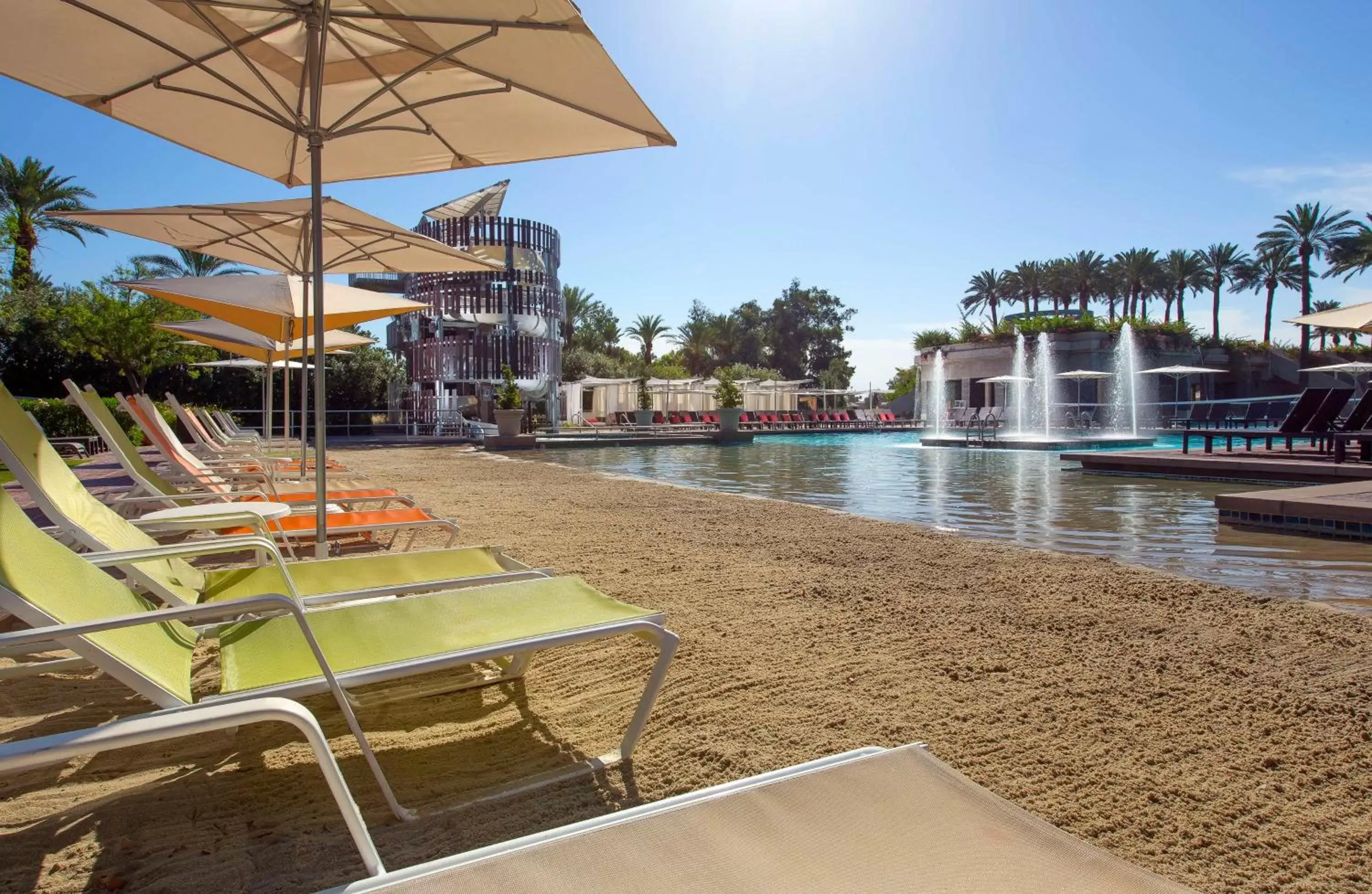 Swimming pool in Hyatt Regency Scottsdale Resort and Spa