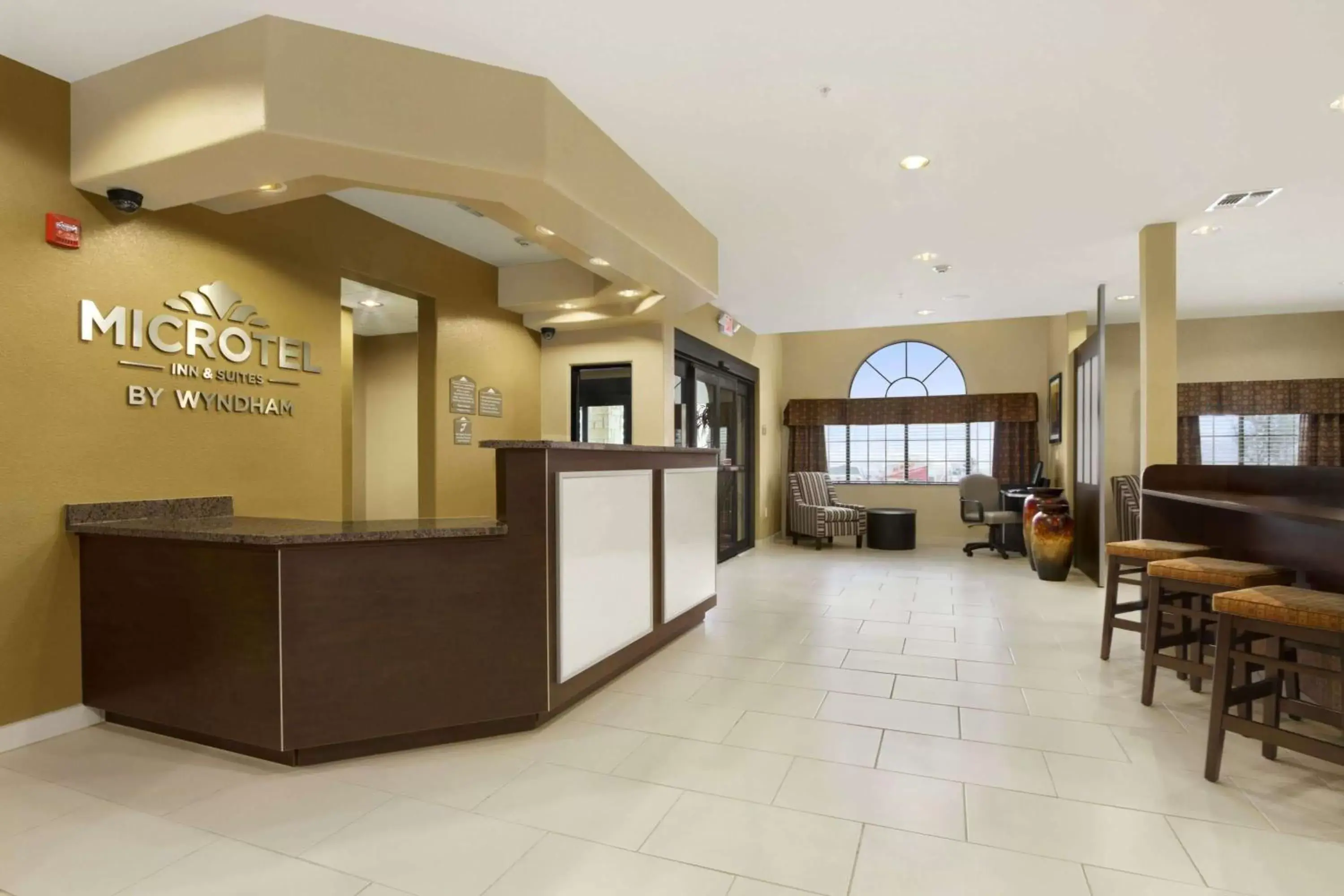 Lobby or reception in Microtel Inn & Suites by Wyndham Round Rock
