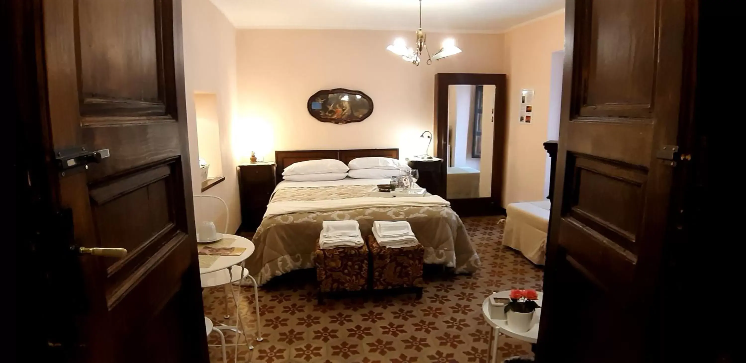 Bed in La Casa del Pittore di Petralia