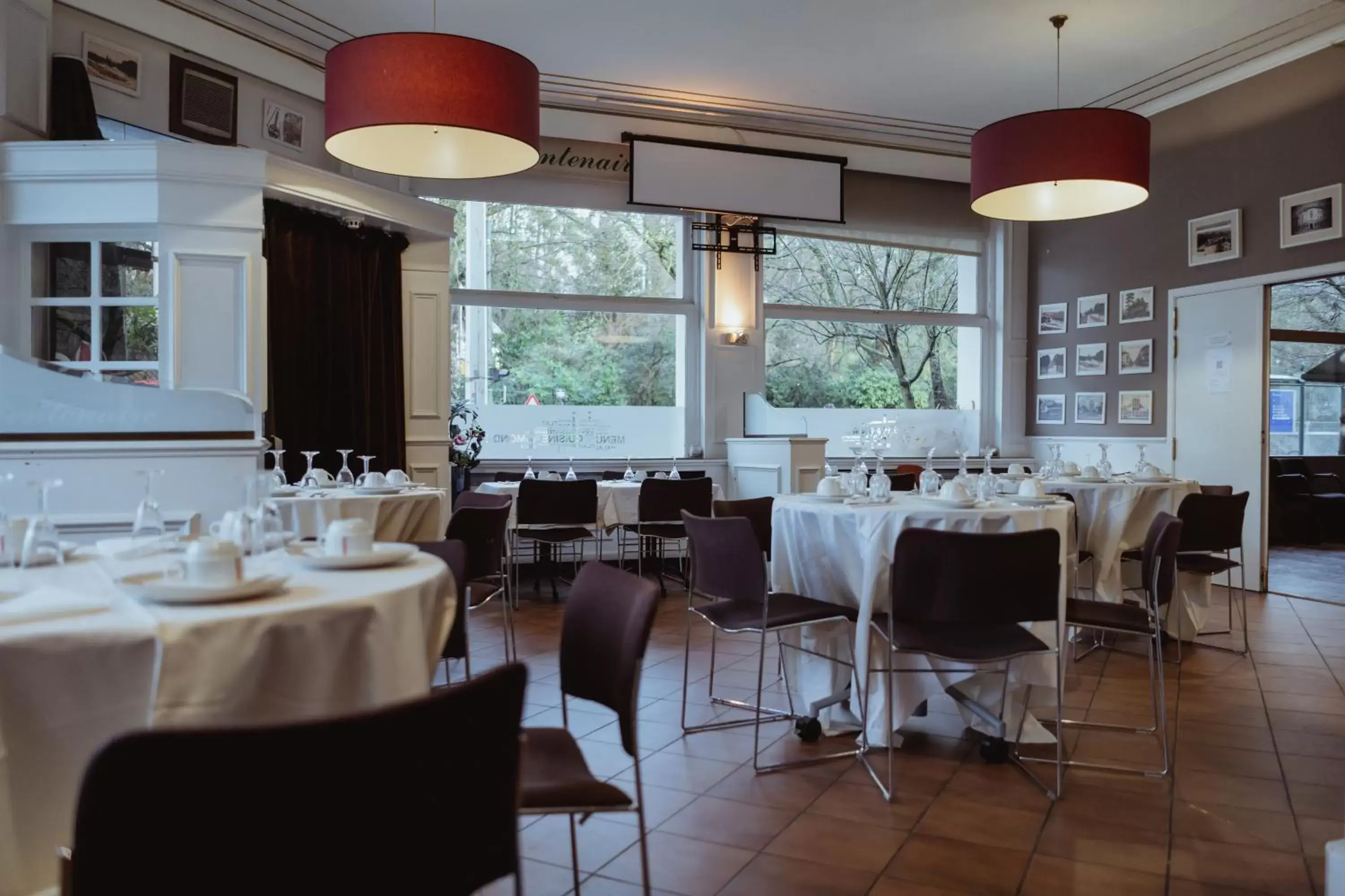 Restaurant/Places to Eat in Hotel Le Centenaire Brussels Expo