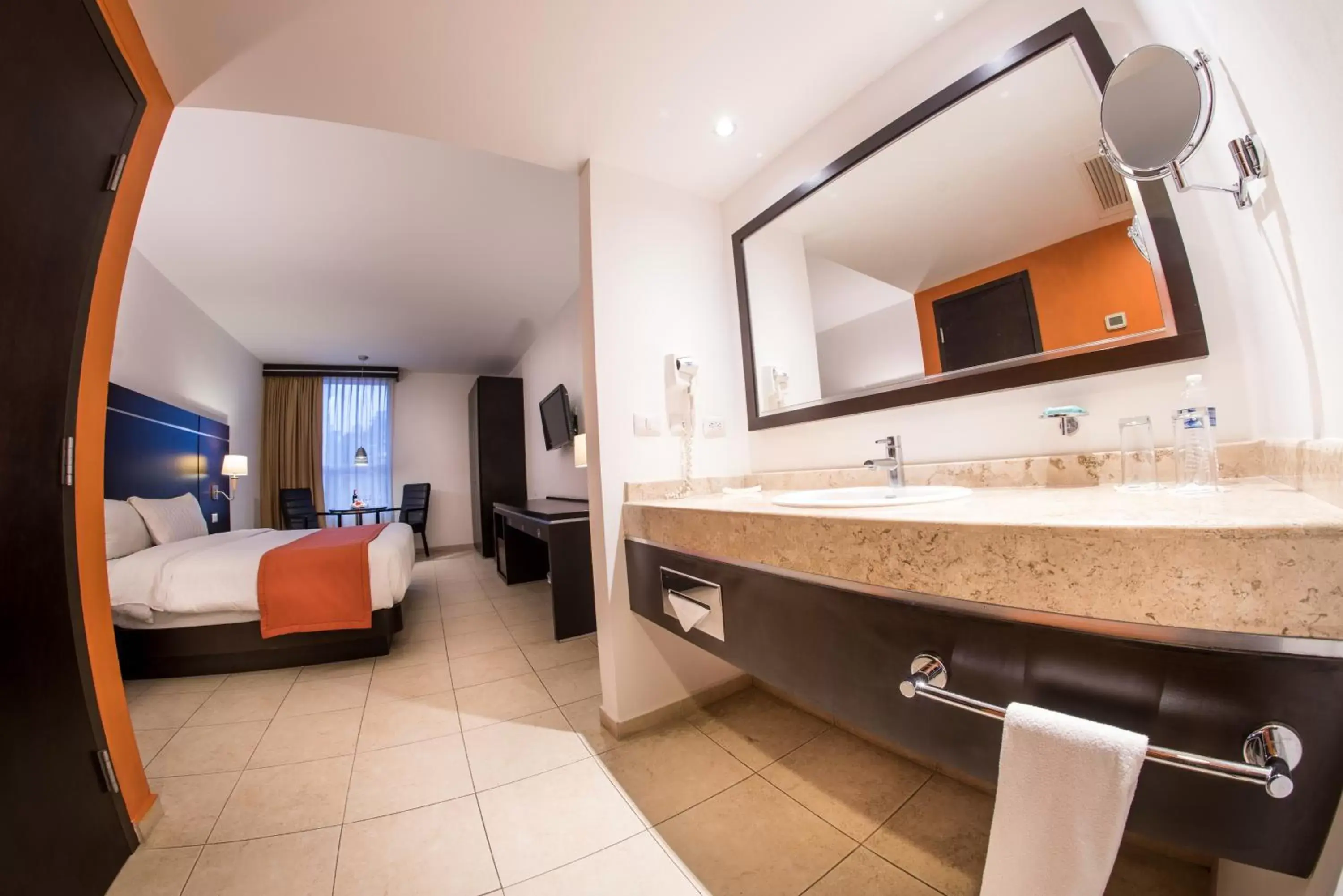 Photo of the whole room, Bathroom in HOTEL OLIBA Boca del Rio