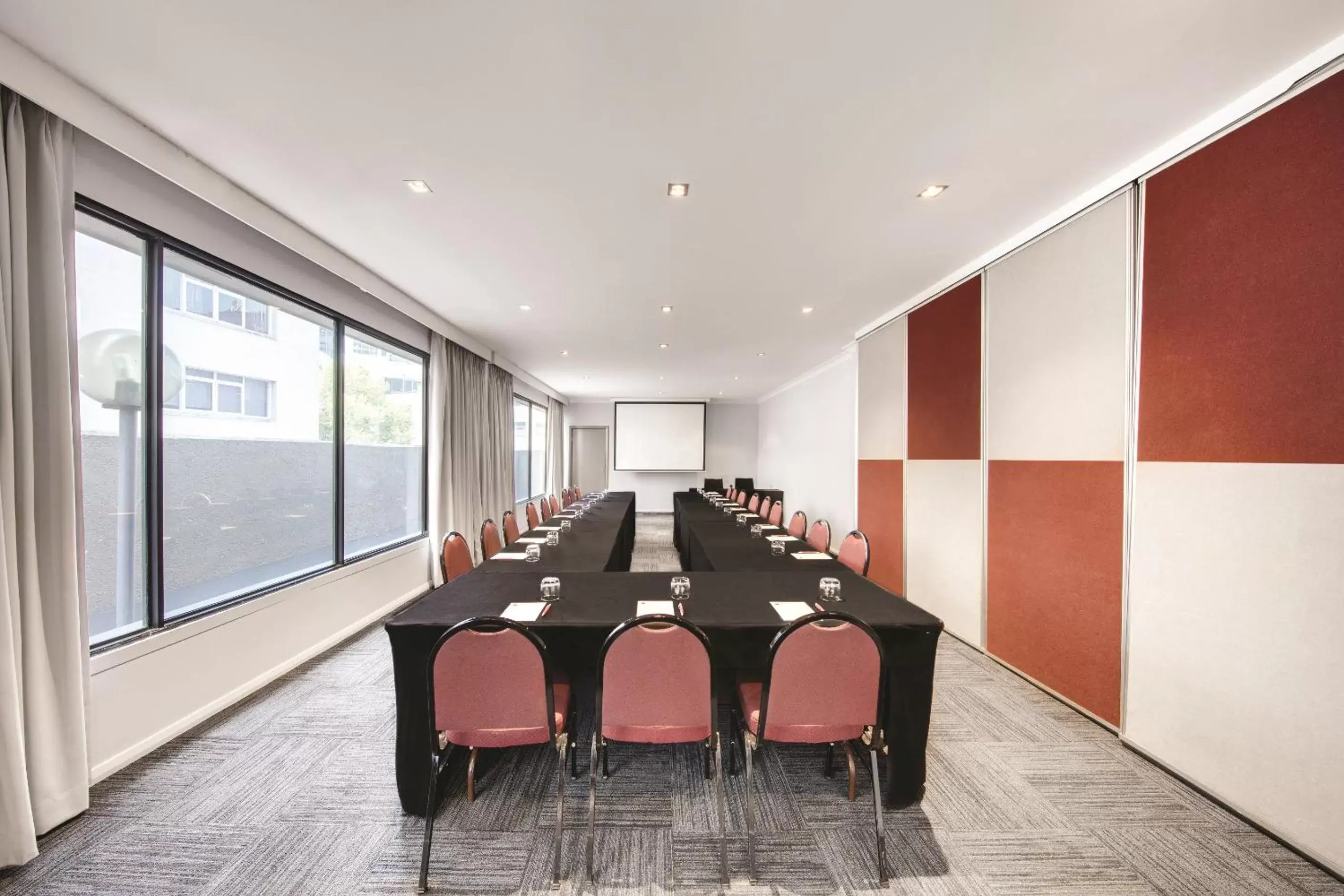 Meeting/conference room in Central Studio Hotel Sydney