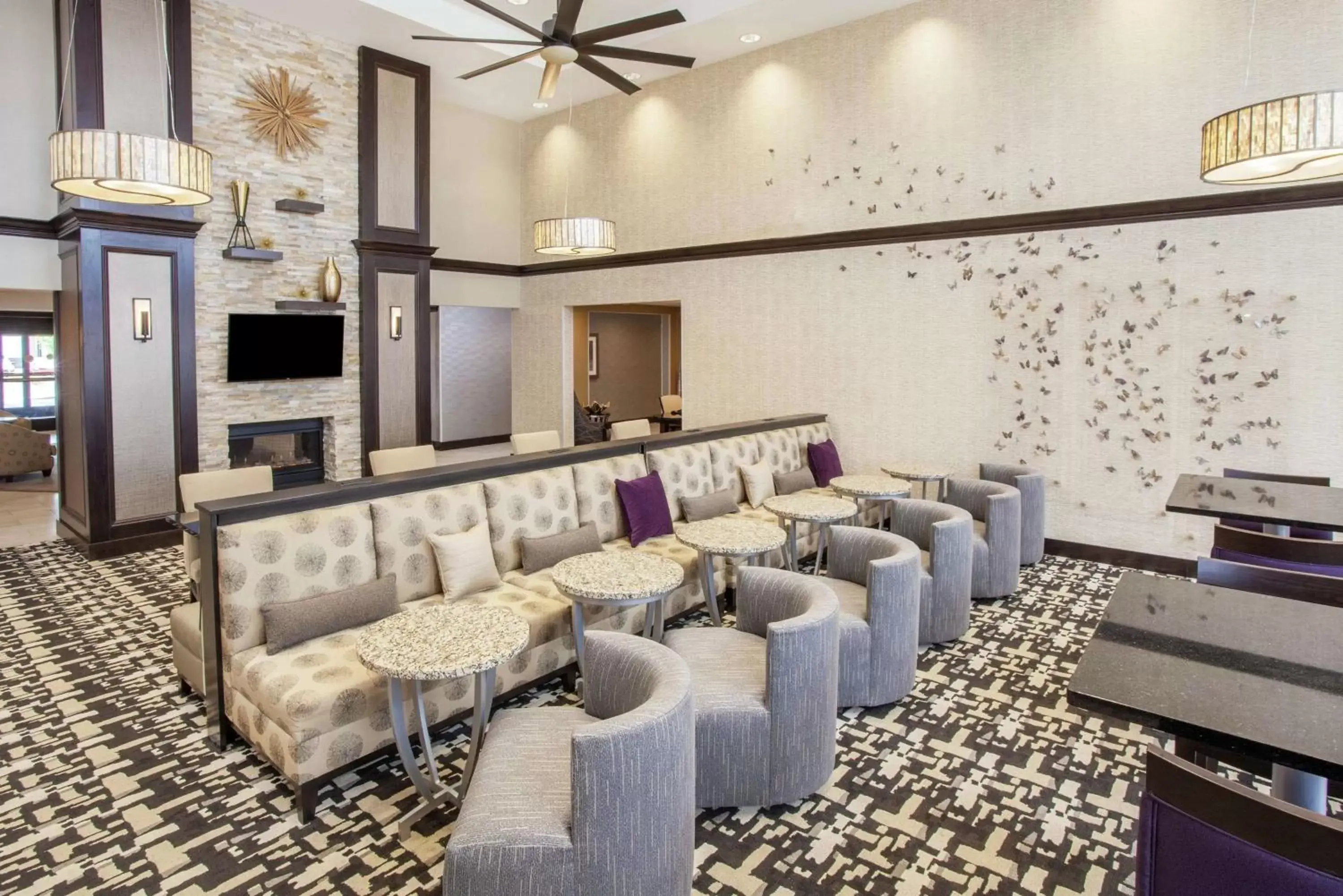 Lobby or reception in Homewood Suites by Hilton Munster