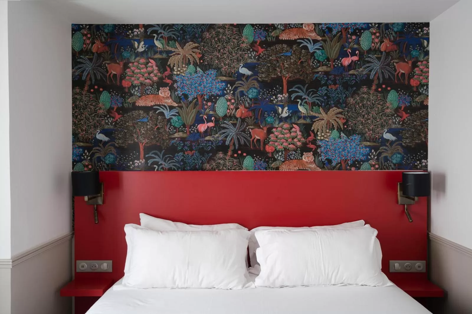 Bed in Hôtel 31 - Paris Tour Eiffel