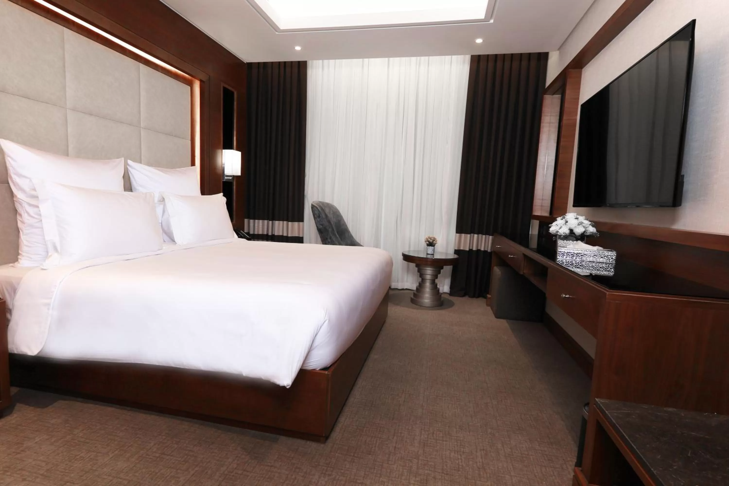 Bedroom, Bed in Weekend Hotel Sari