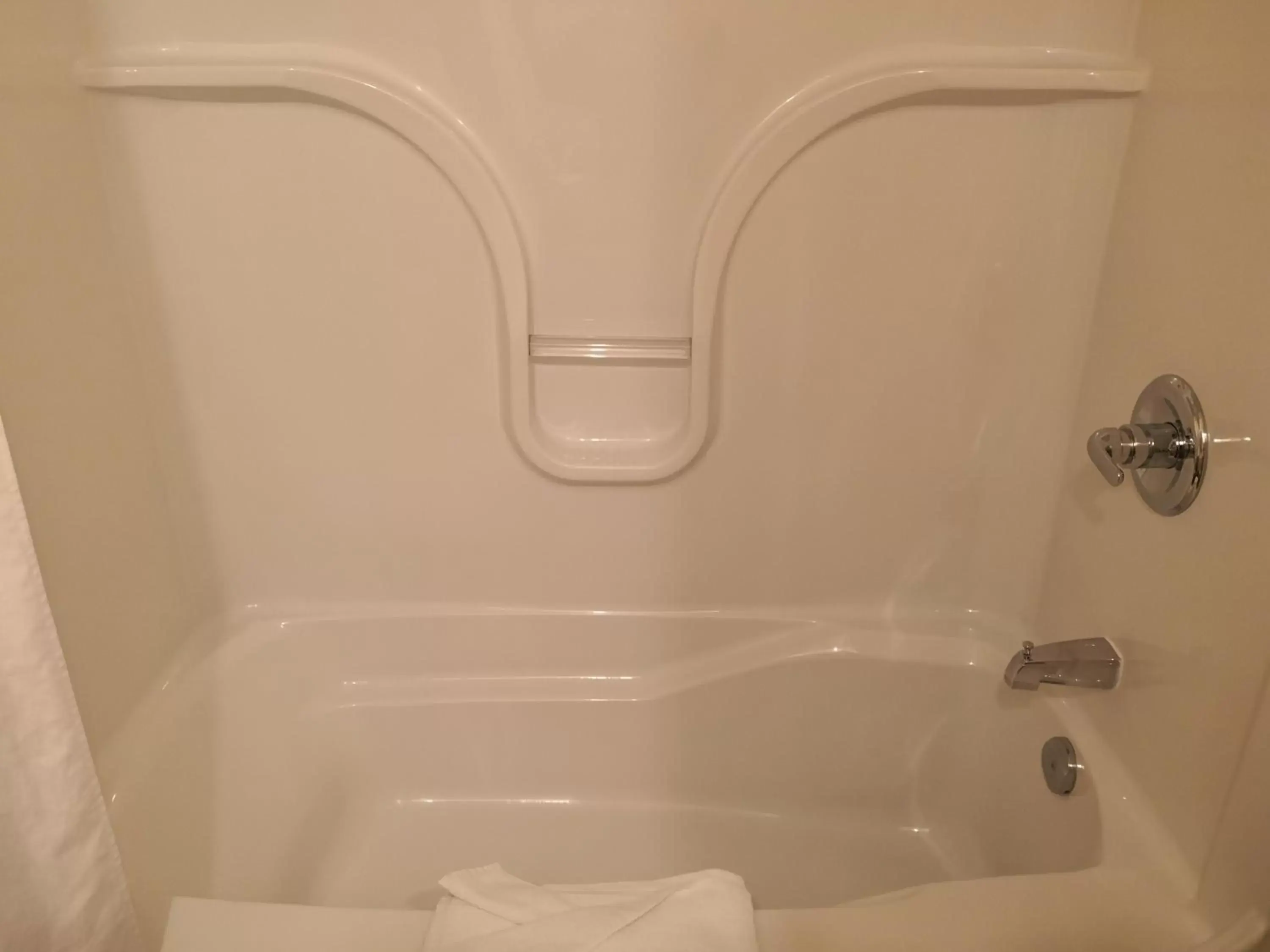 Bathroom in Quality Inn & Suites Hawkesbury