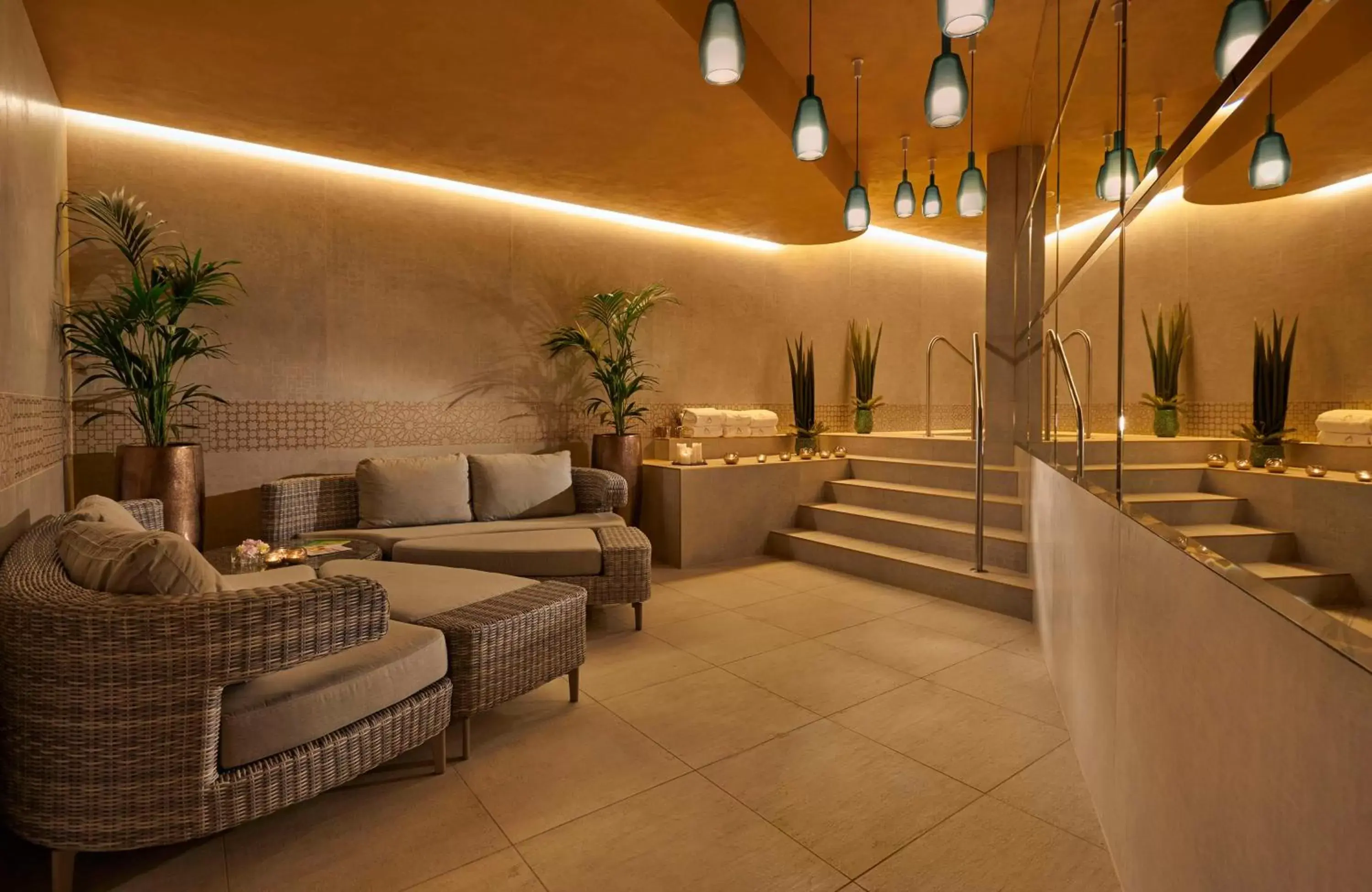 Spa and wellness centre/facilities, Lobby/Reception in Párisi Udvar Hotel Budapest, part of Hyatt