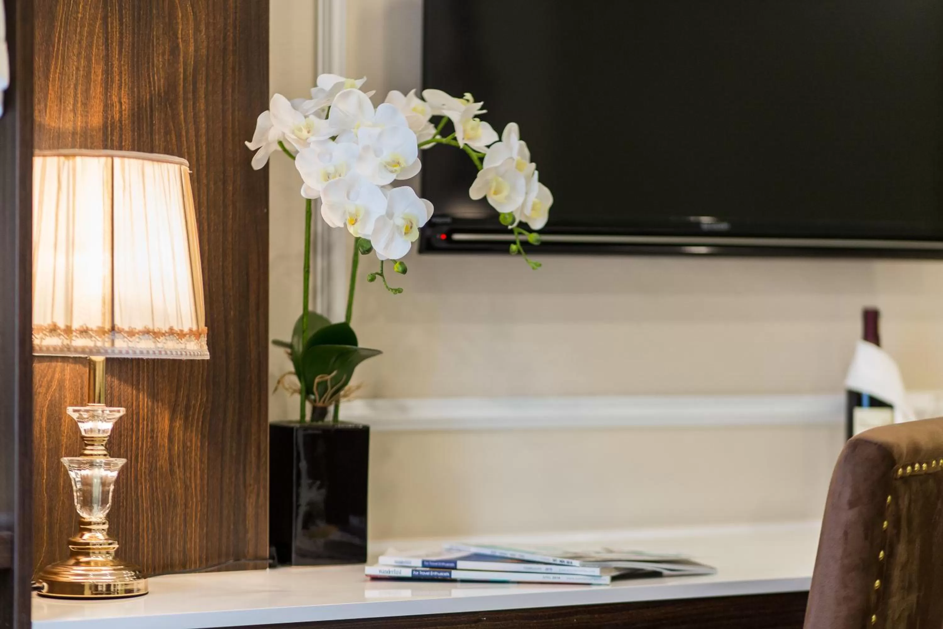 TV and multimedia in Splendid Pearlight Hanoi