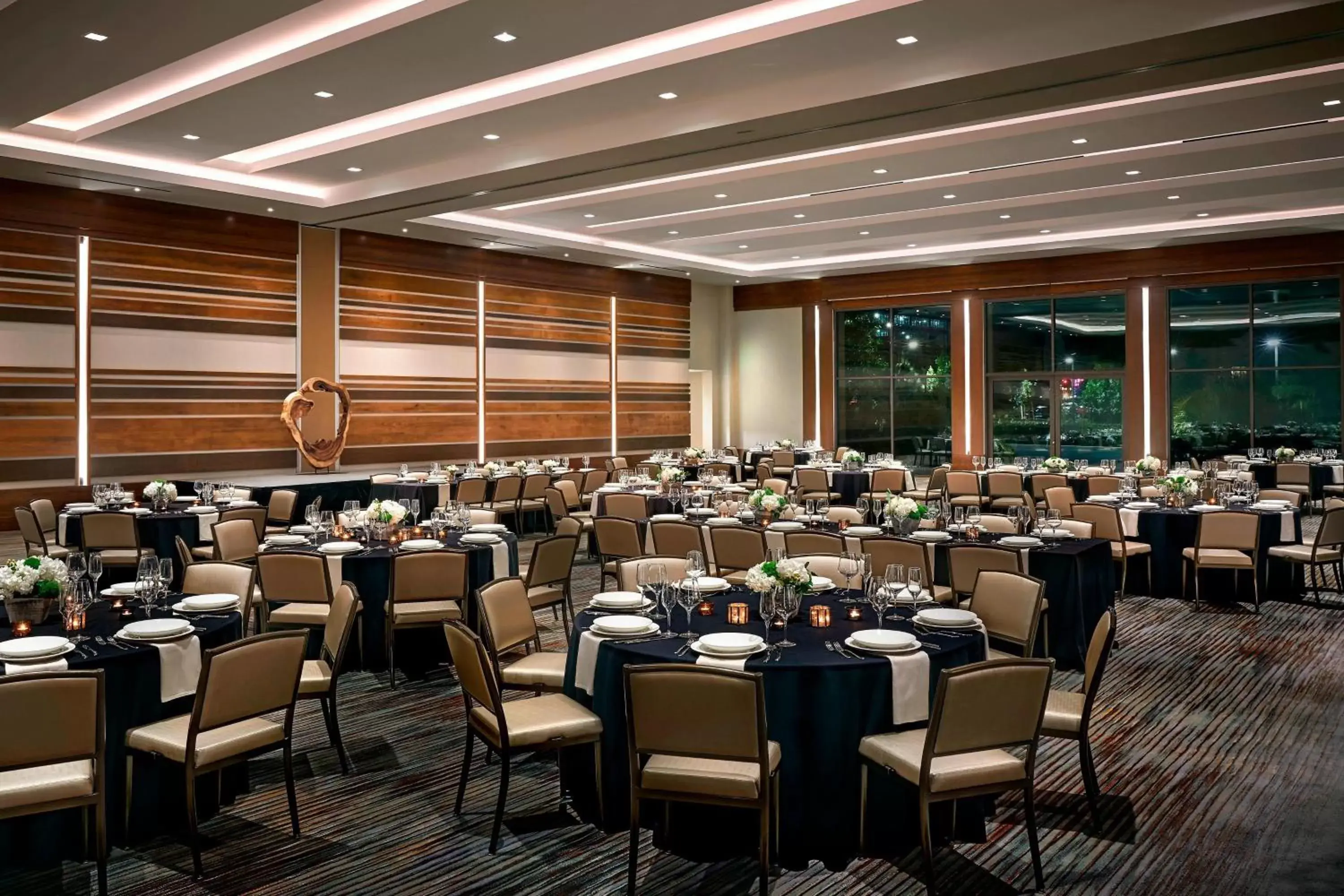 Meeting/conference room, Restaurant/Places to Eat in Marriott Irvine Spectrum