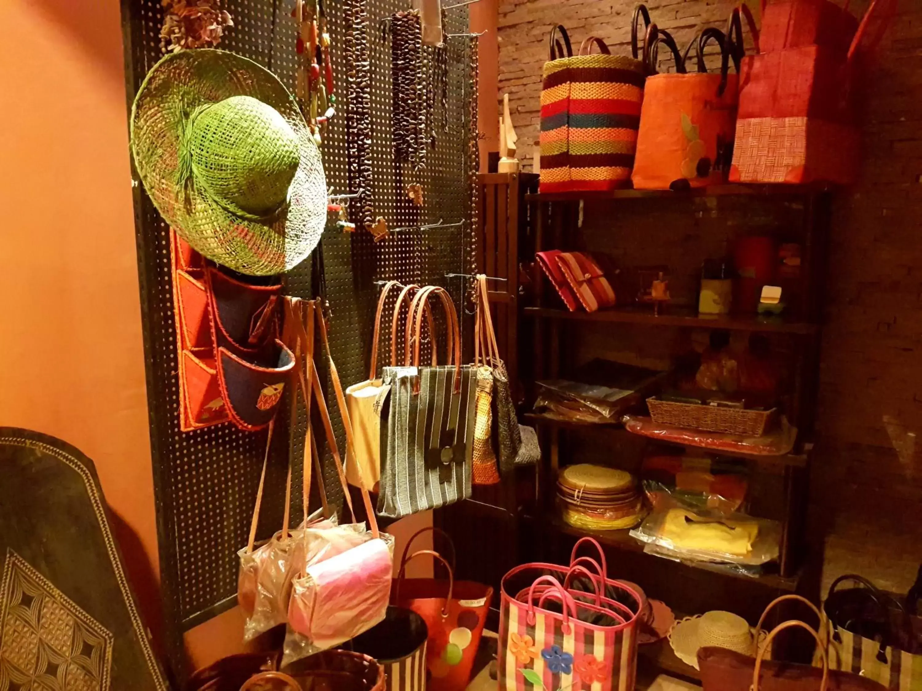 On-site shops in Sole Hotel