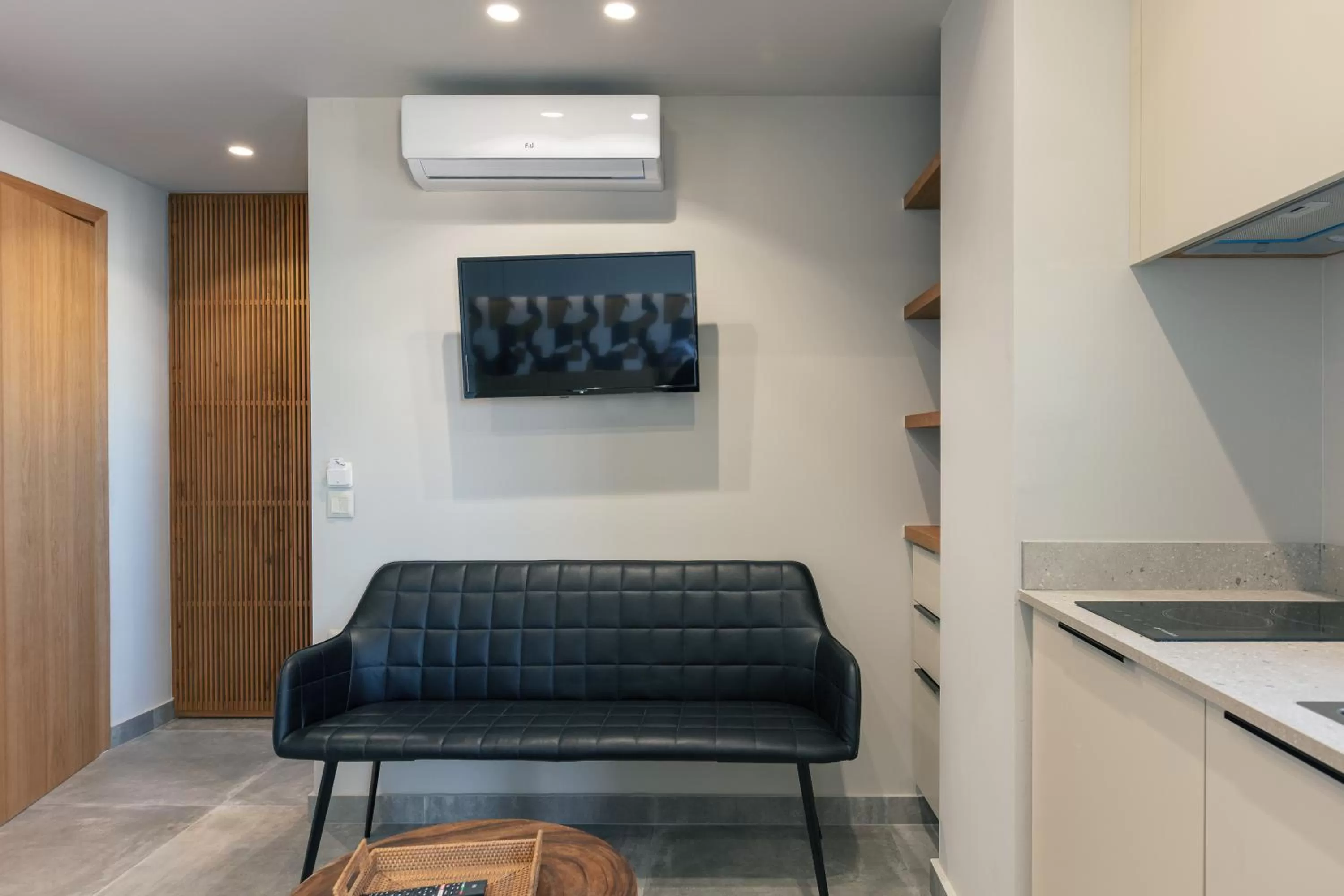 Seating area in Chapter 02 Gallery Suites - ex GD Gallery Suites