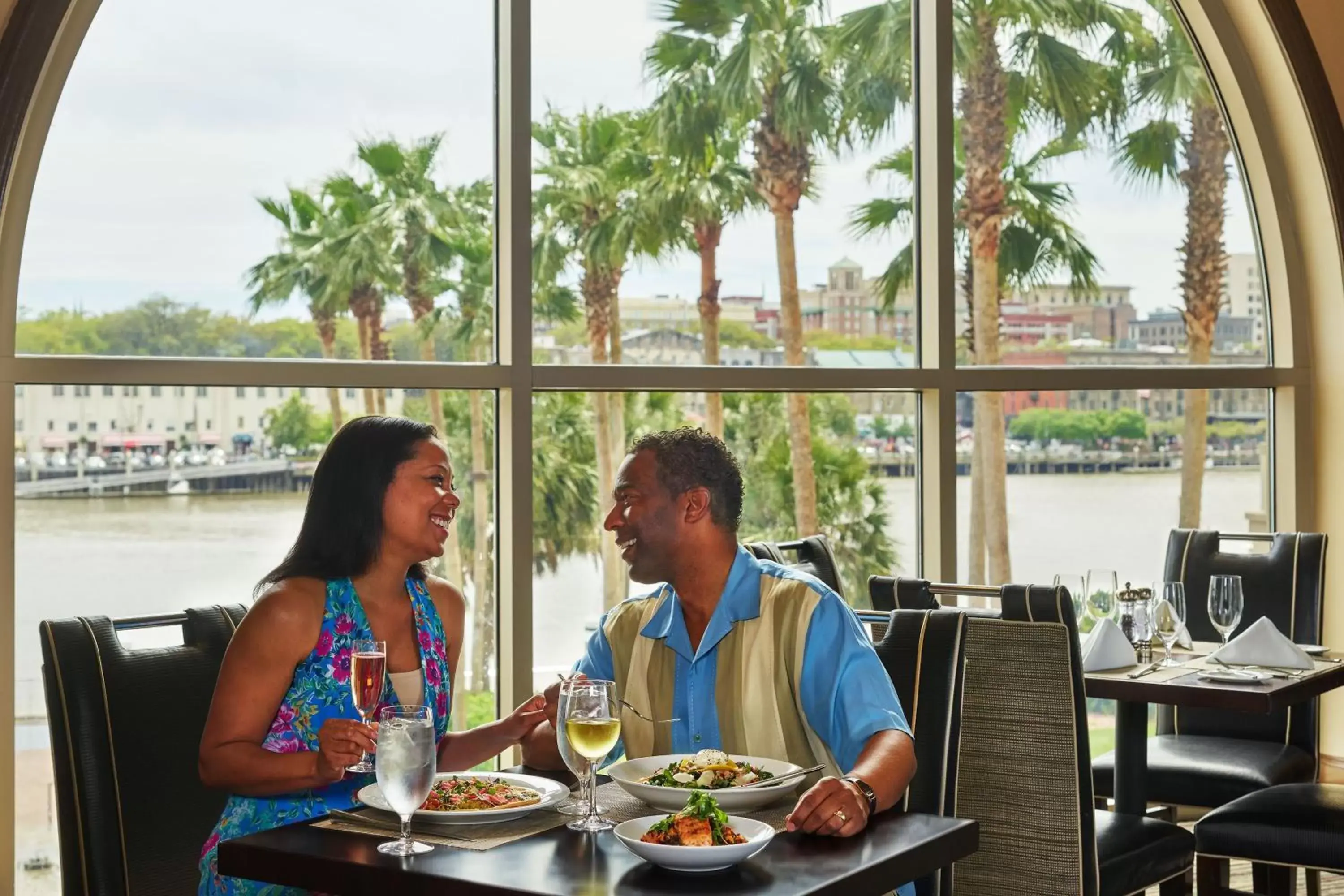 Restaurant/Places to Eat in The Westin Savannah Harbor Golf Resort & Spa