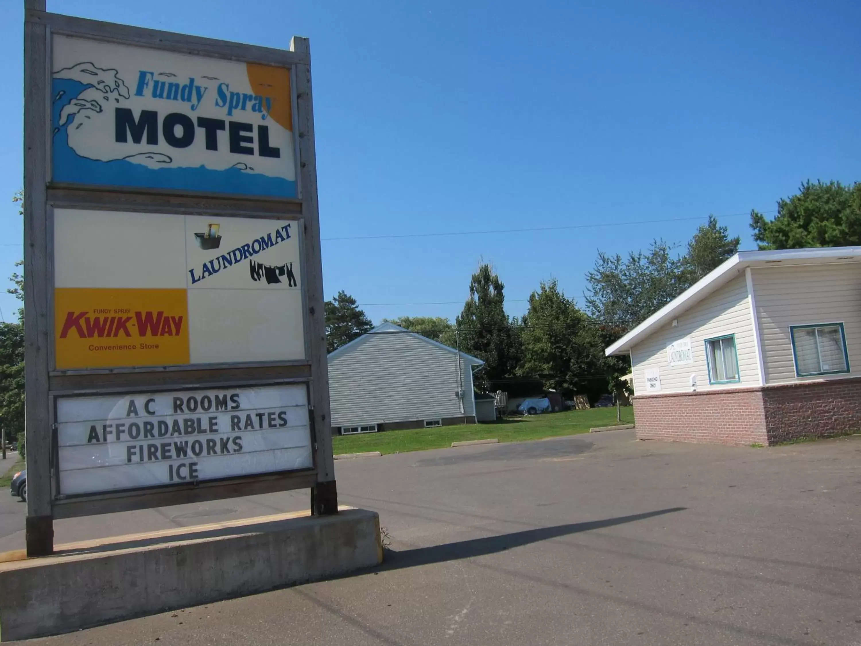 Property Building in Fundy Spray Motel