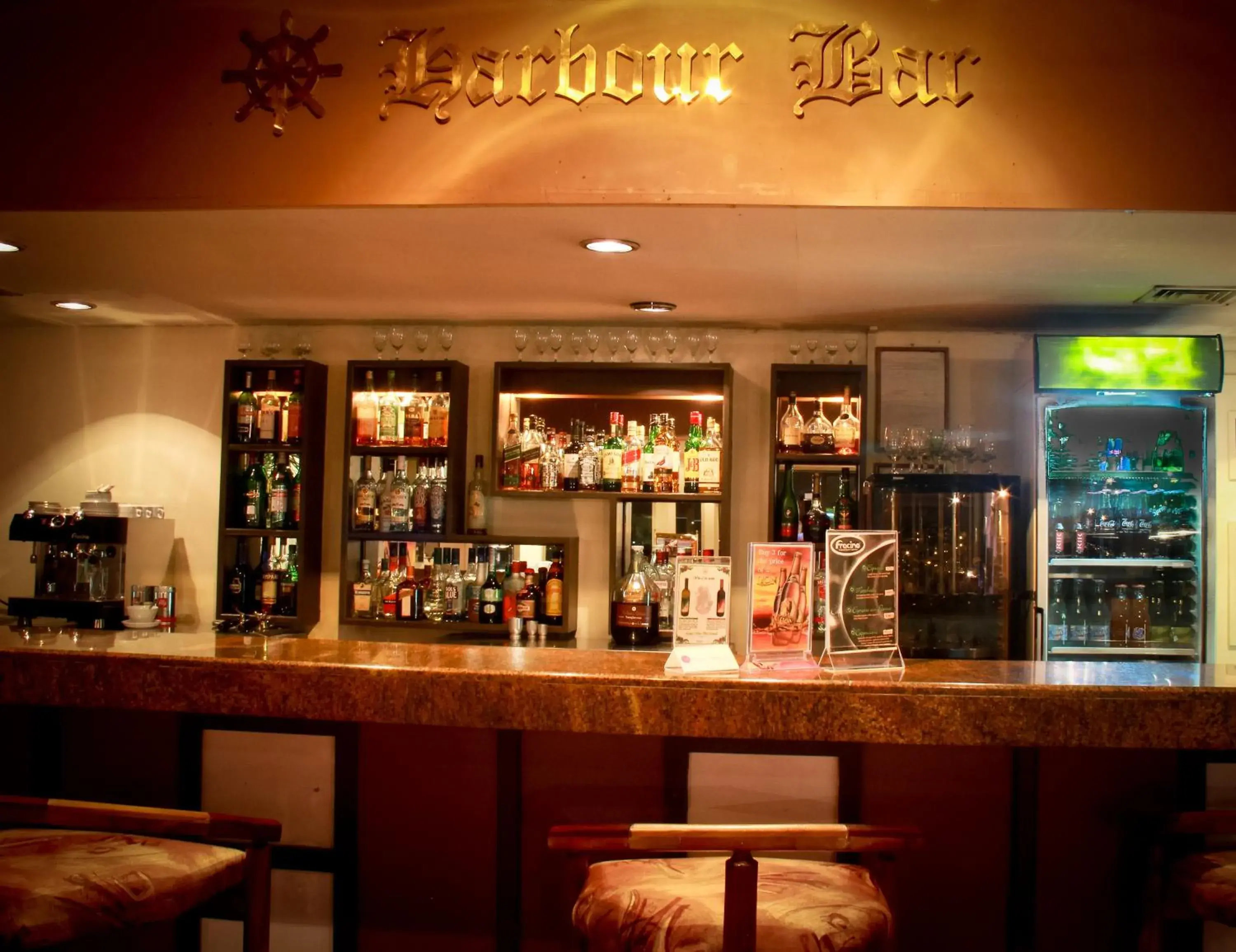 Lounge or bar, Lounge/Bar in Grand Oriental Hotel