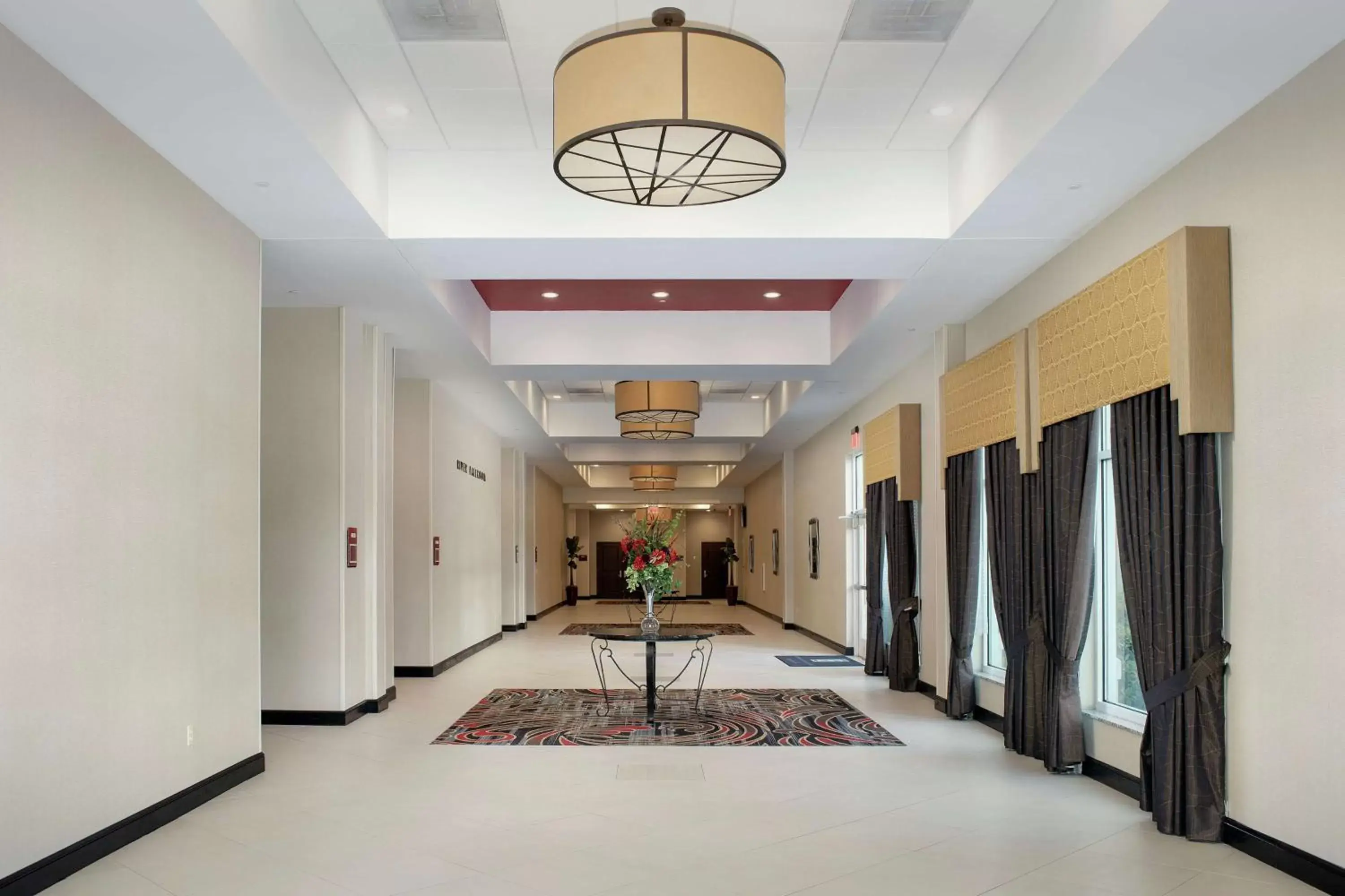 Meeting/conference room, Lobby/Reception in Embassy Suites by Hilton Birmingham Hoover