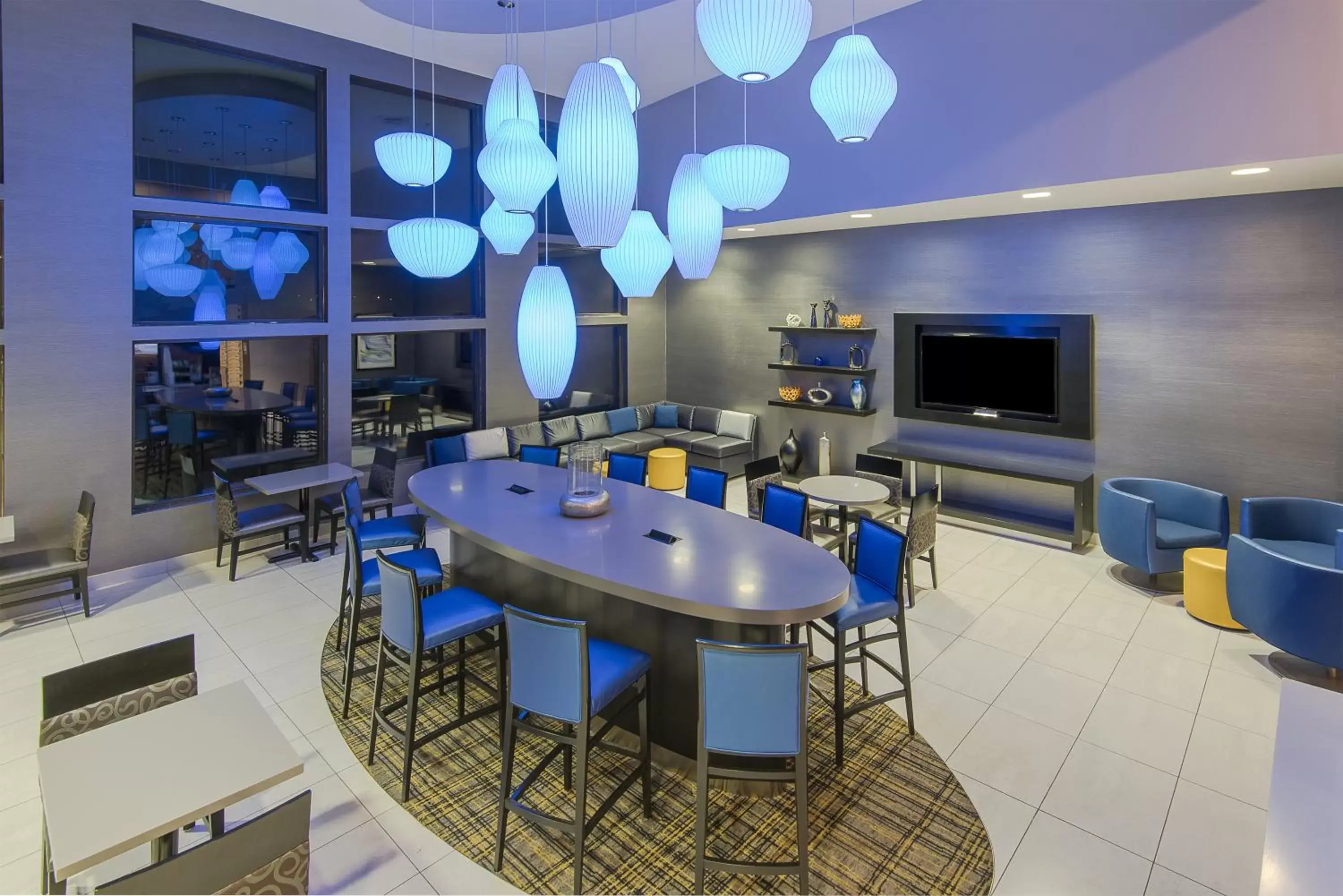 Property building in Holiday Inn Express & Suites Cooperstown by IHG Property building in Holiday Inn Express & Suites Cooperstown by IHG