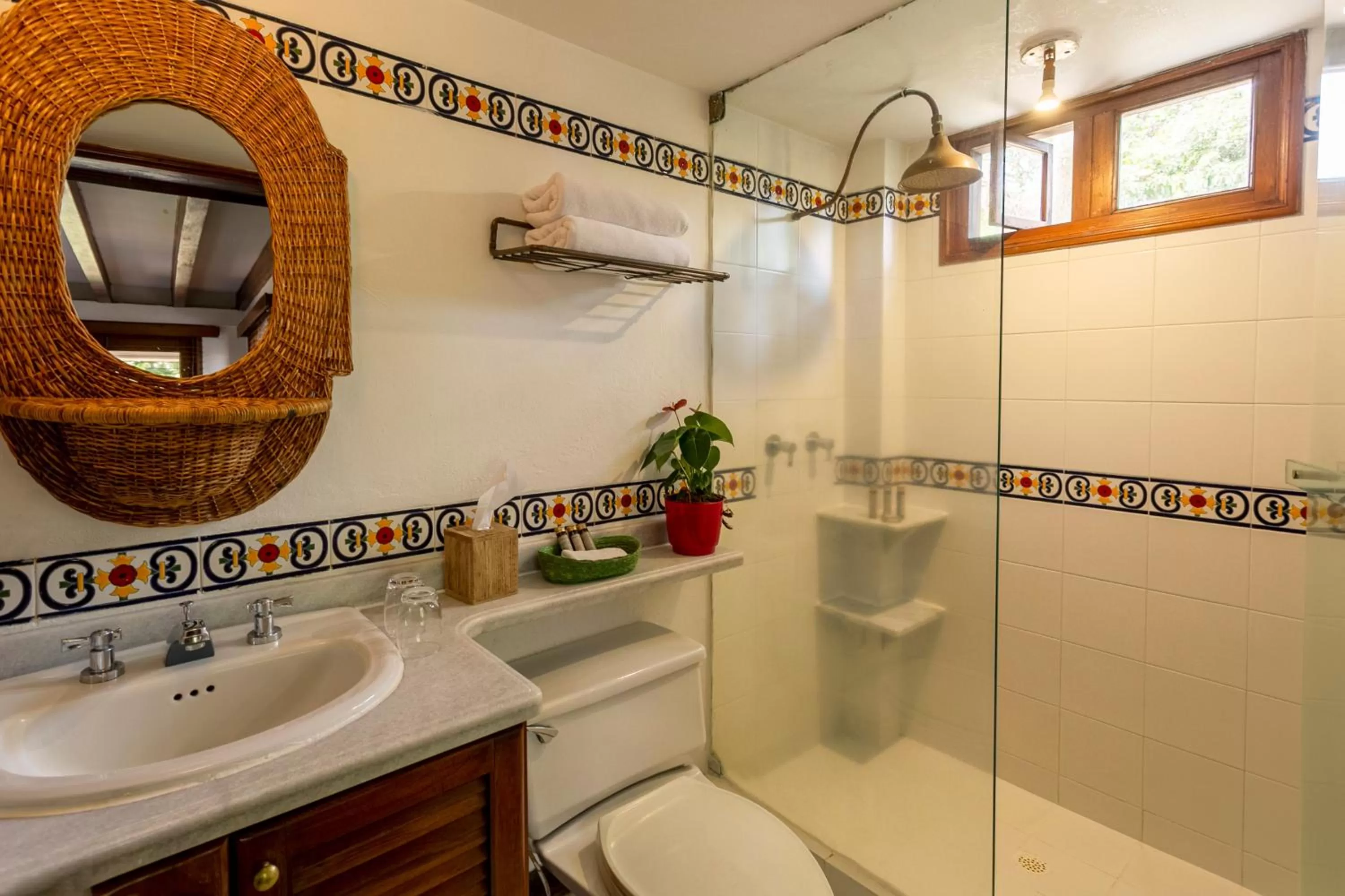 Shower in Sazagua Hotel Boutique