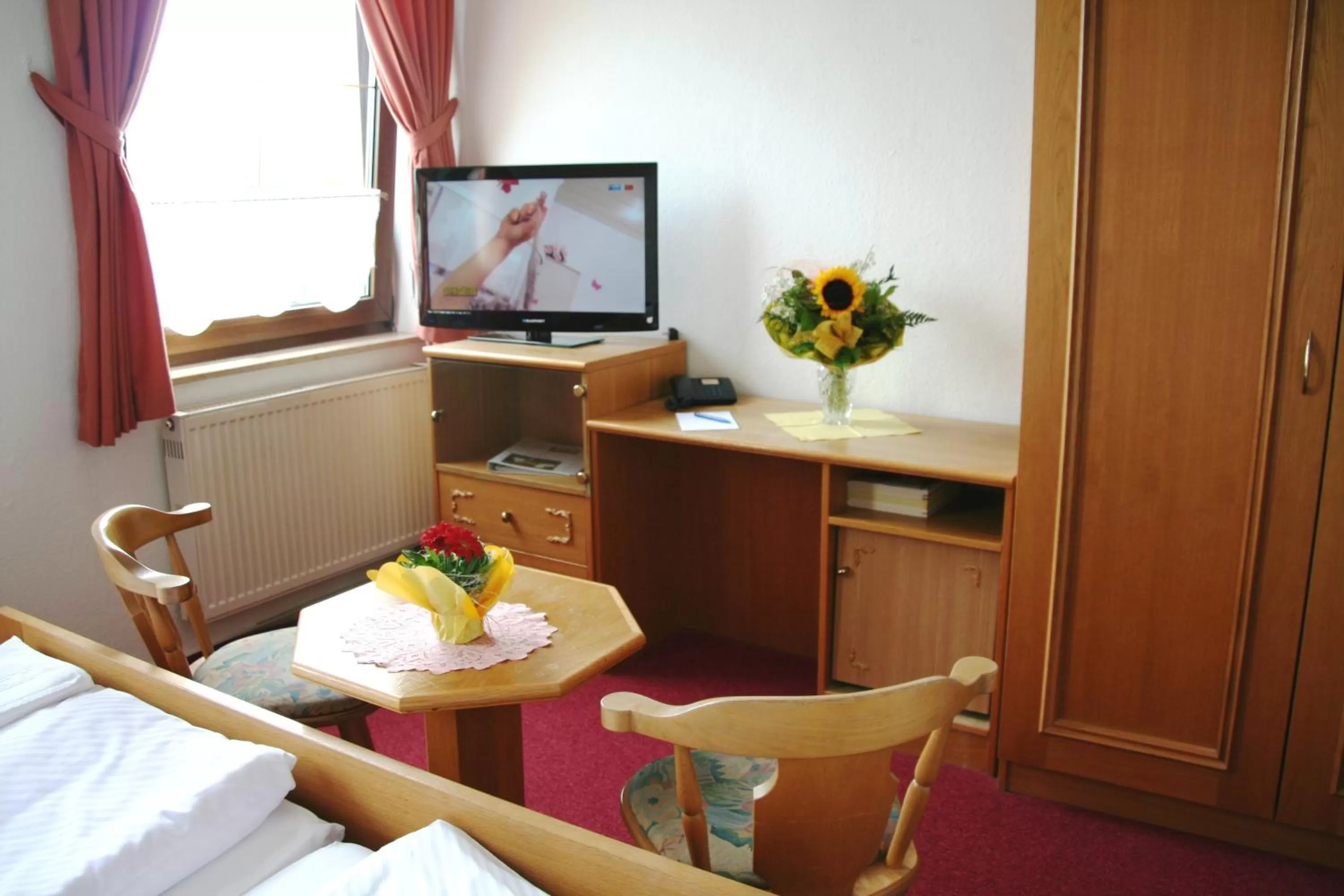 TV and multimedia, Bed in Berghotel Steiger - Erzgebirge