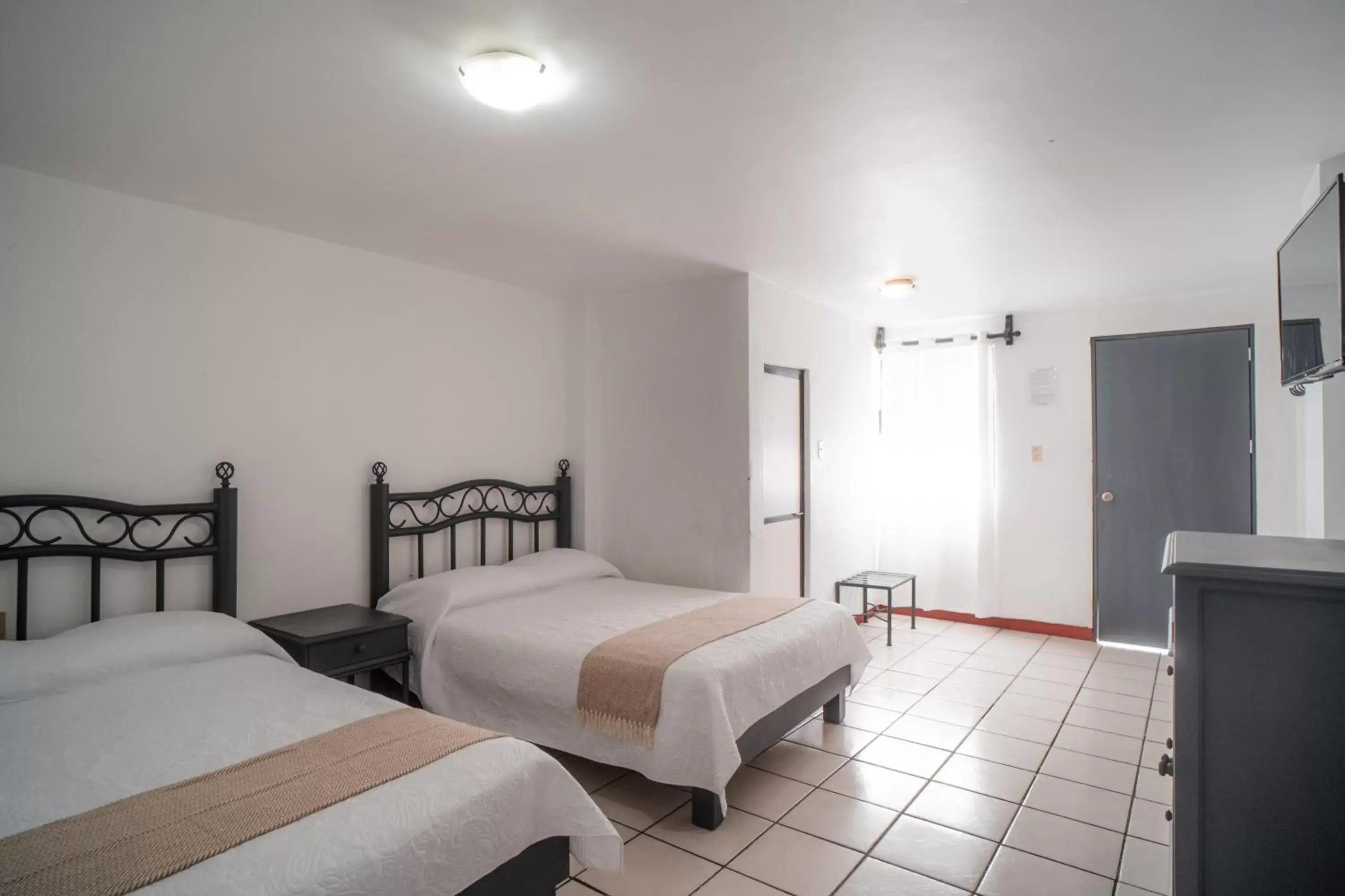 Bedroom, Bed in Marqués Oaxaca - Hotel