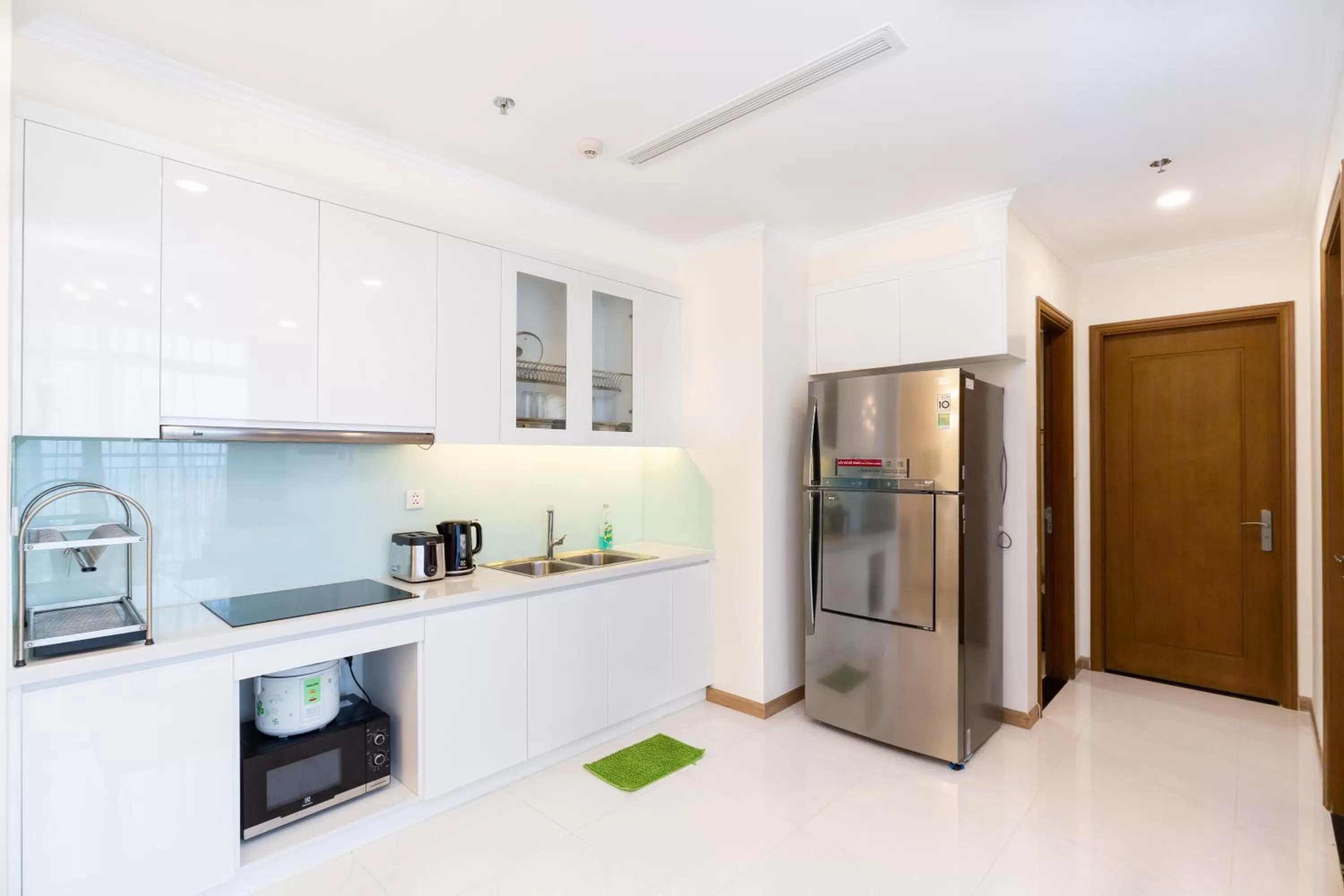 Kitchen or kitchenette, Kitchen/Kitchenette in Vinhomes Central Park-Nice Homes