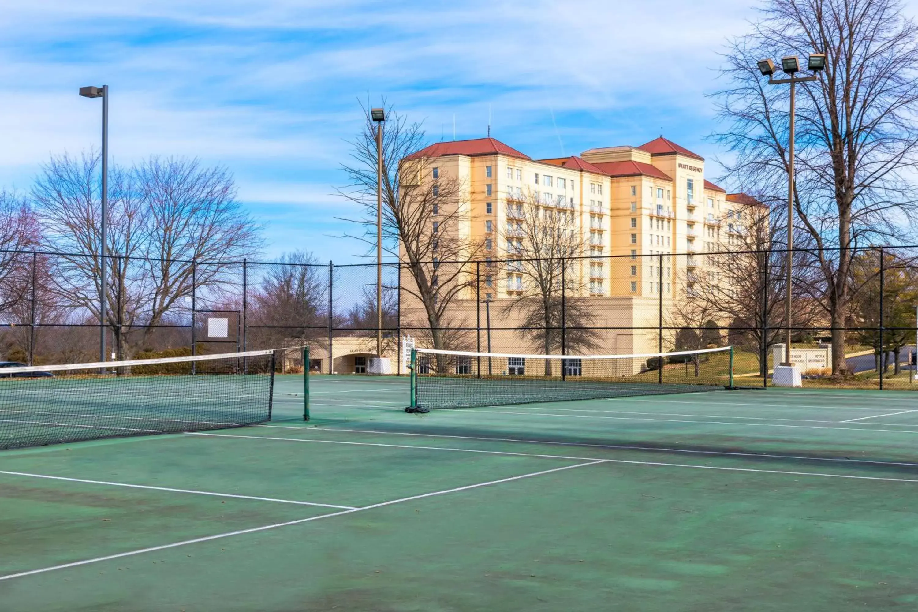 On site, Tennis/Squash in Hyatt Regency Long Island