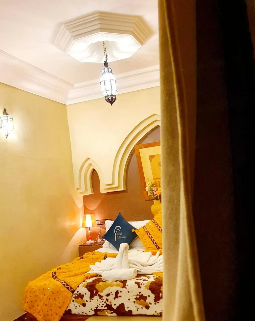 Bed in Riad Merzouga