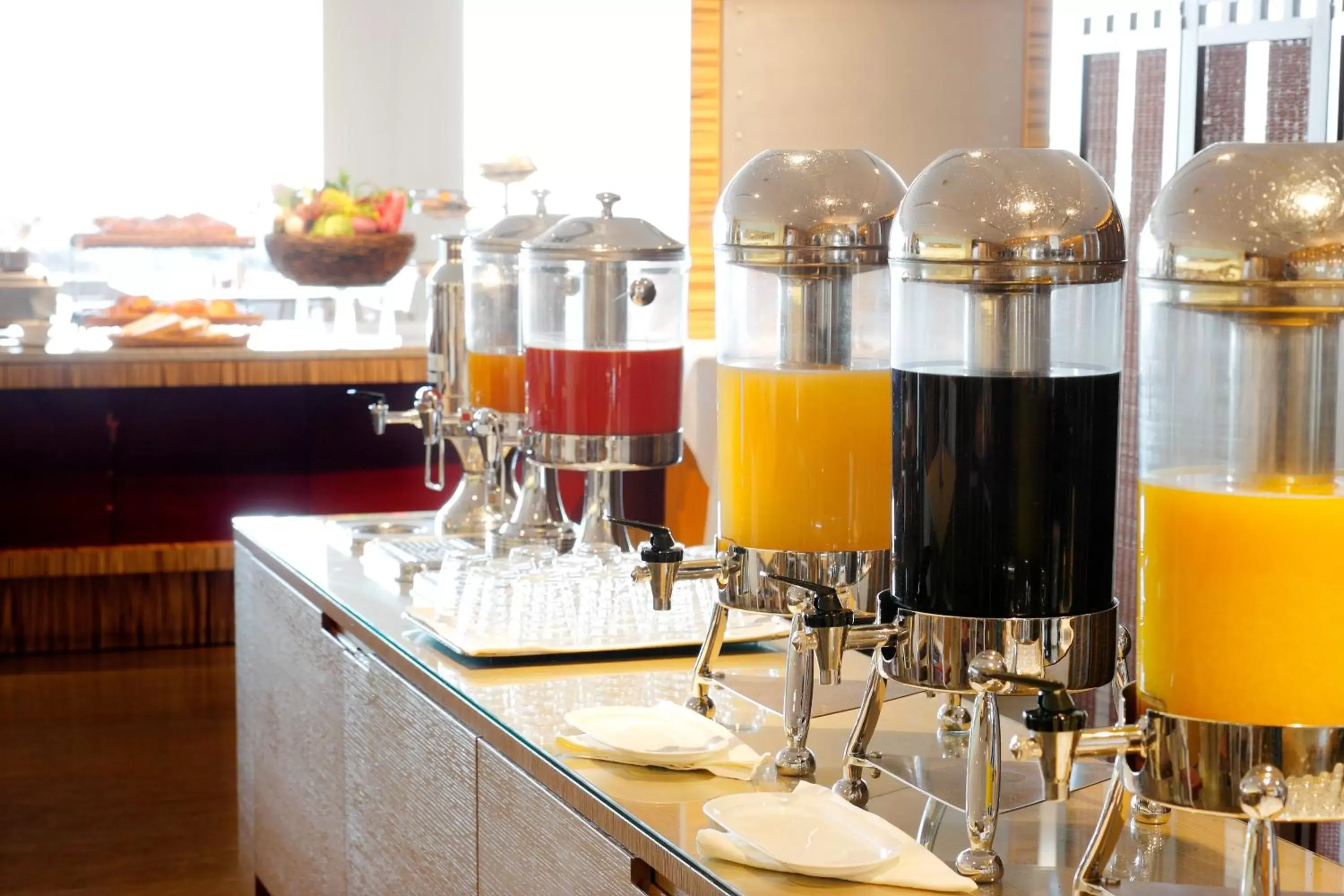 Food and drinks in Haneda Excel Hotel Tokyu Haneda Airport Terminal 2 Food and drinks in Haneda Excel Hotel Tokyu Haneda Airport Terminal 2