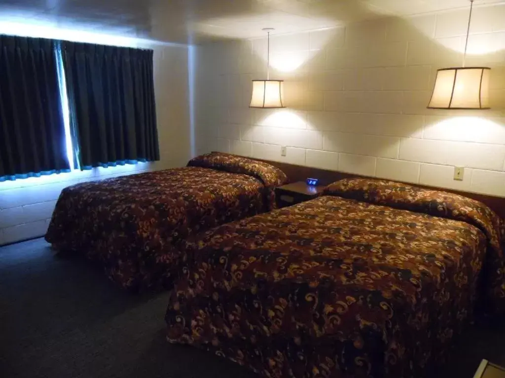 Deluxe Double Room in Yellowstone Motel Deluxe Double Room in Yellowstone Motel