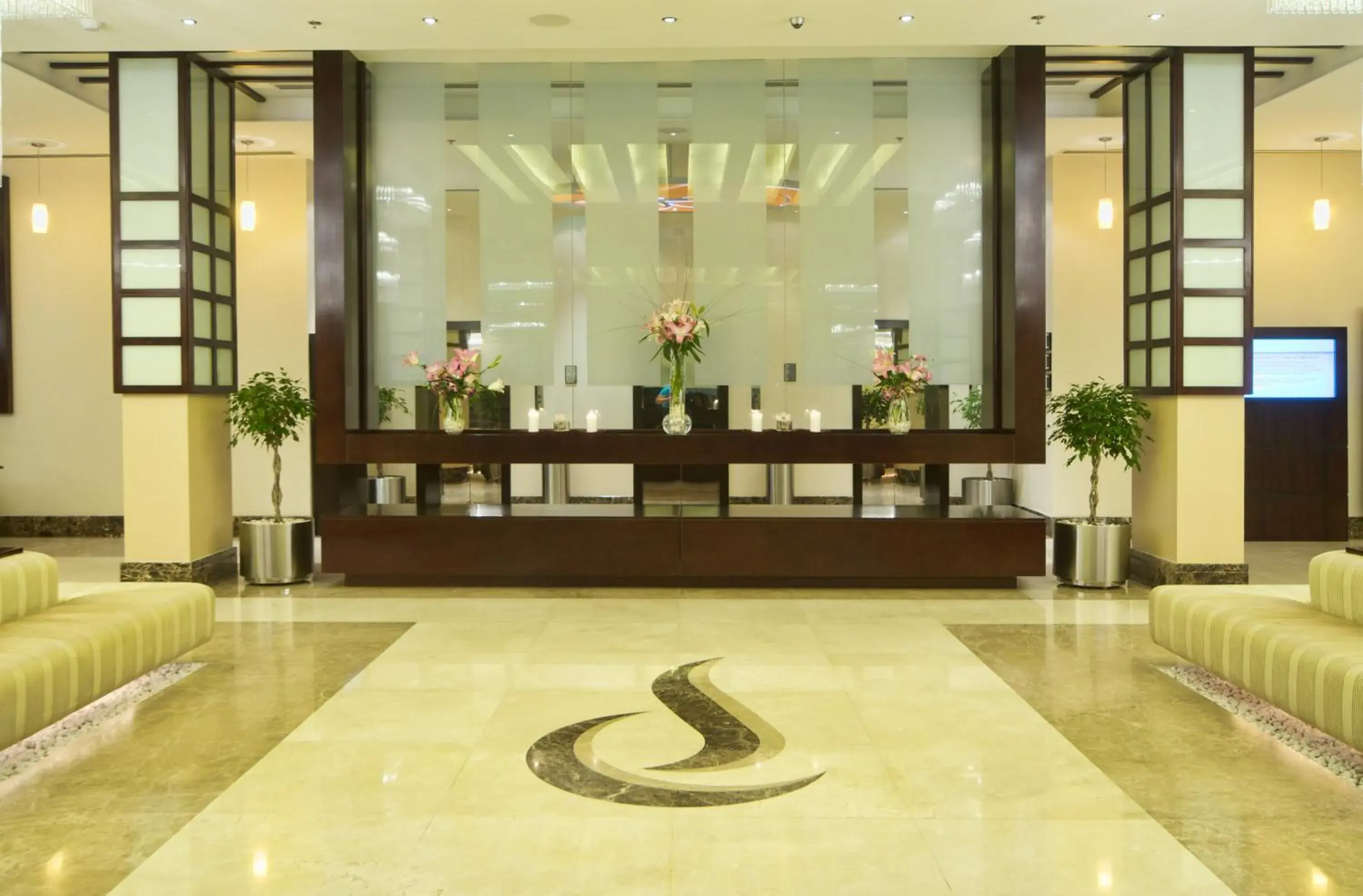 Lobby or reception, Lobby/Reception in City Seasons Hotel & Suites Muscat