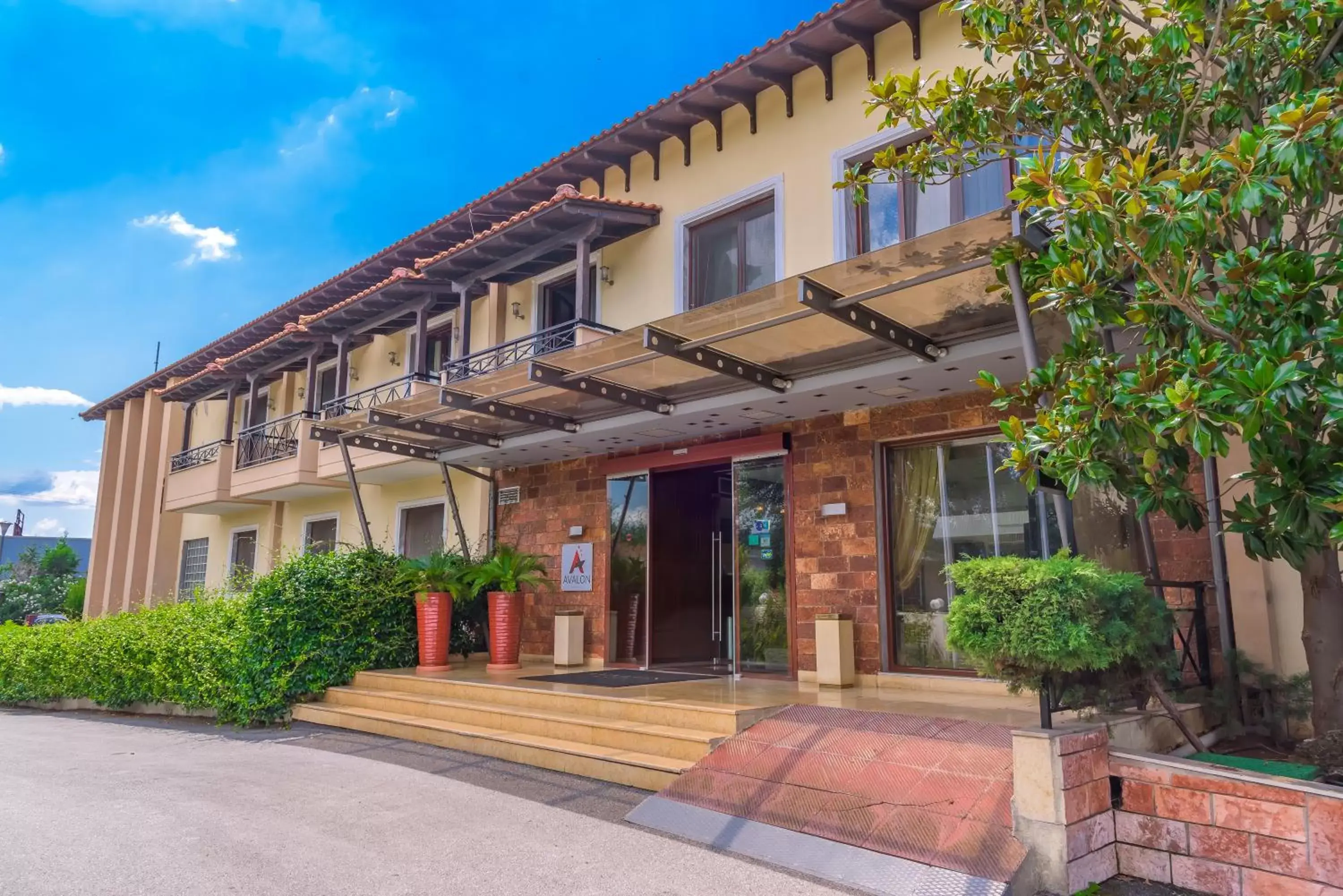 Facade/entrance, Property Building in Avalon Airport Hotel Thessaloniki