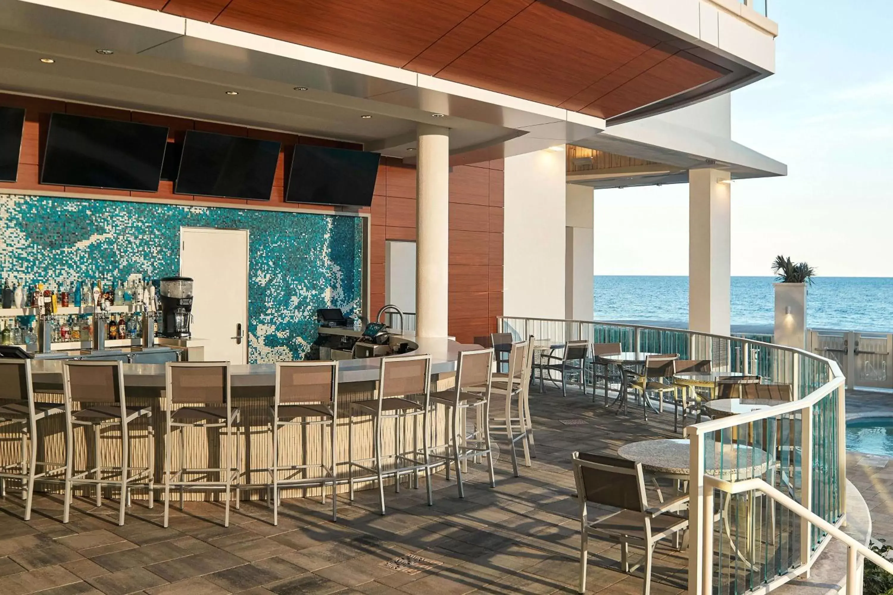 Dining area, Restaurant/Places to Eat in Hilton Grand Vacations Club Ocean Enclave Myrtle Beach