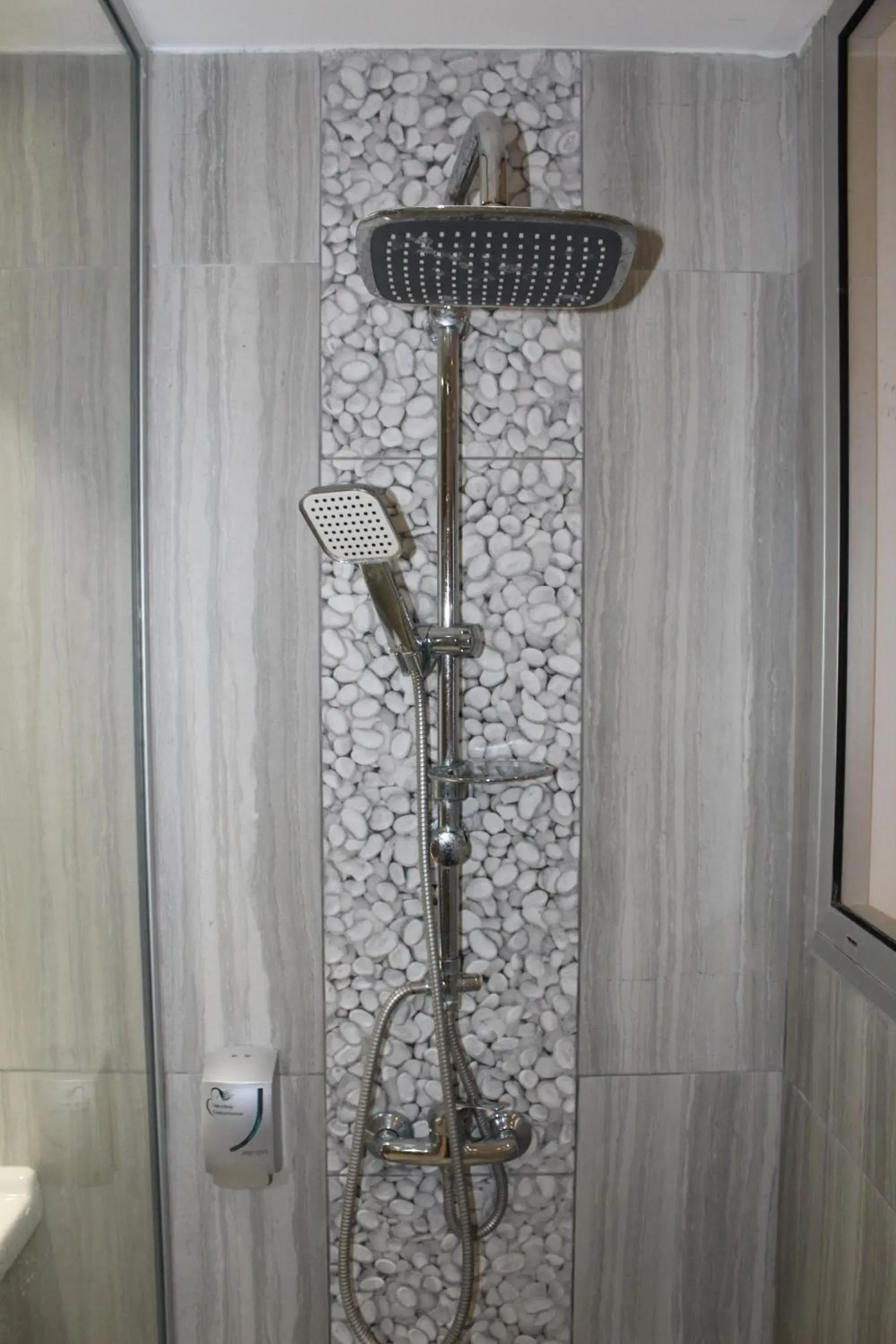 Shower, Bathroom in Fedrania Gardens Hotel