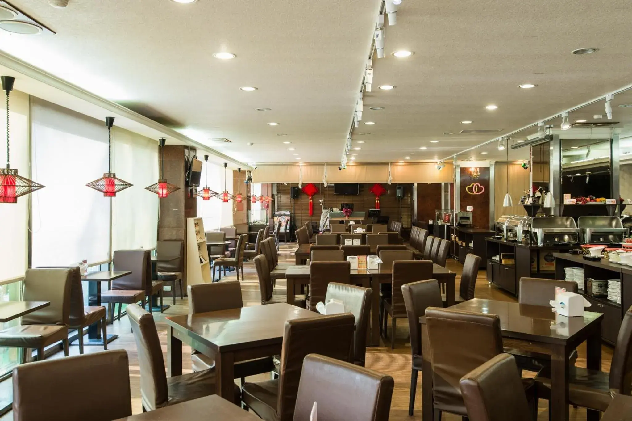 Restaurant/Places to Eat in Atami Hotel