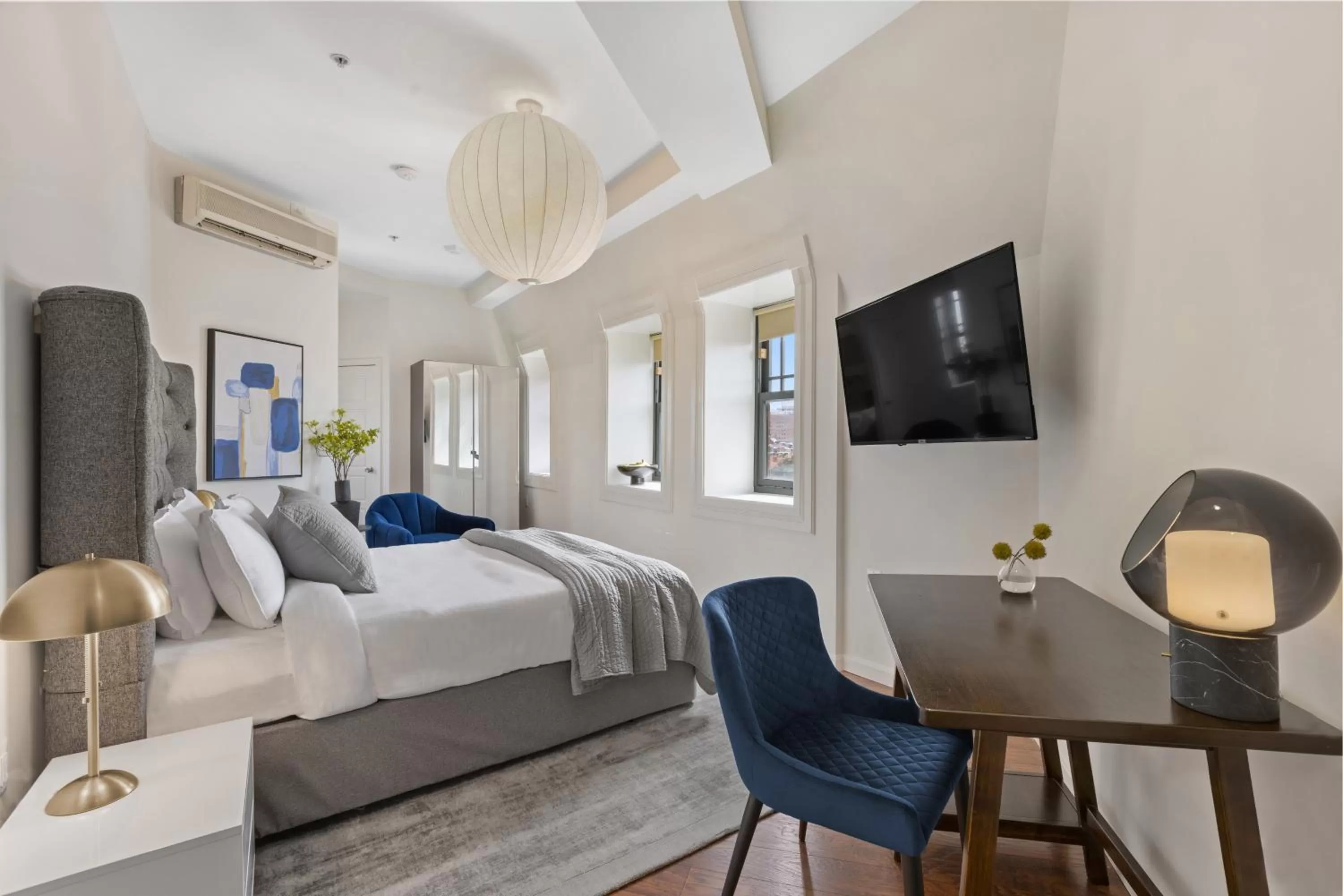 TV and multimedia in Brexton Hotel