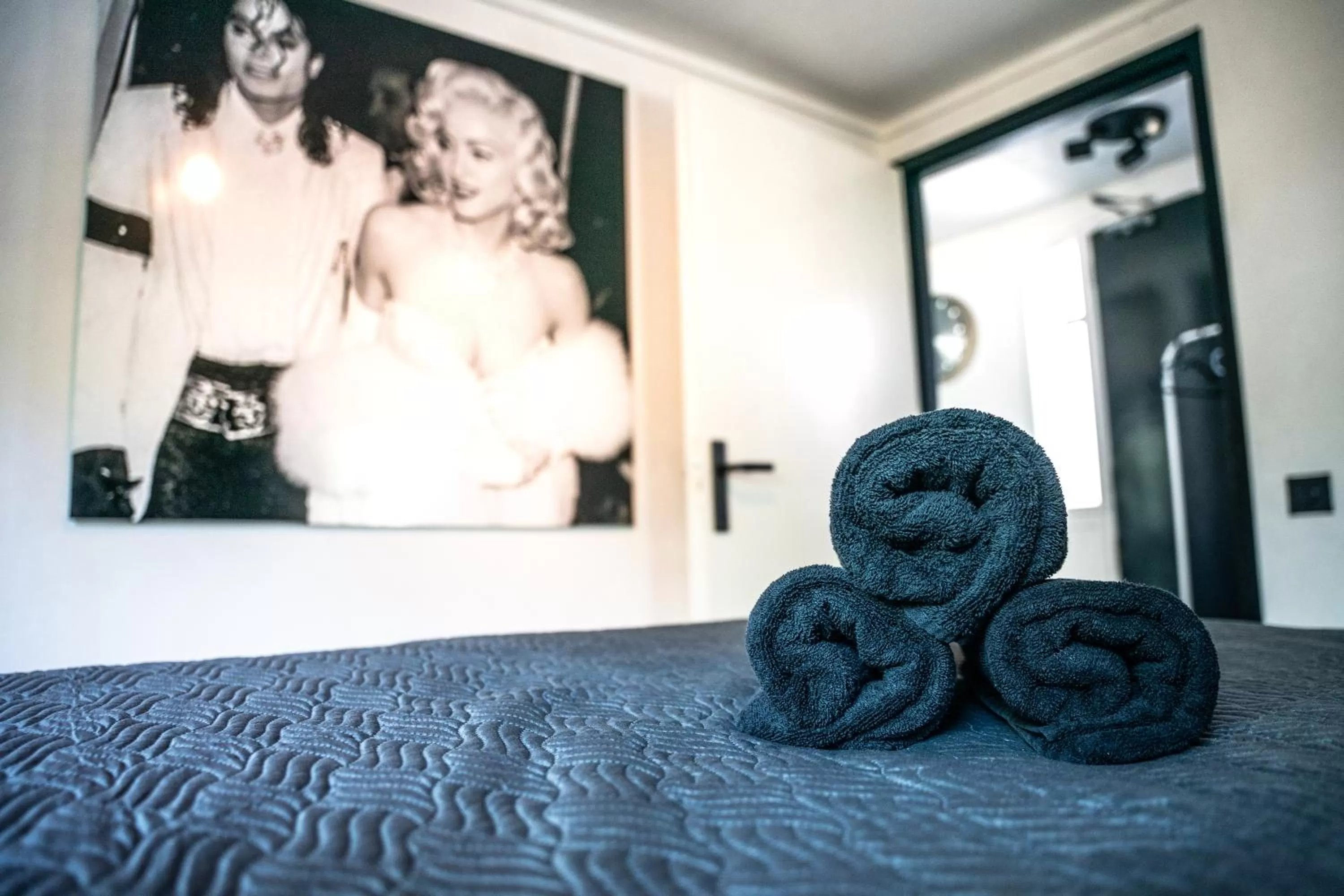 Bed in Amsterdam-Houseboat-Amstel