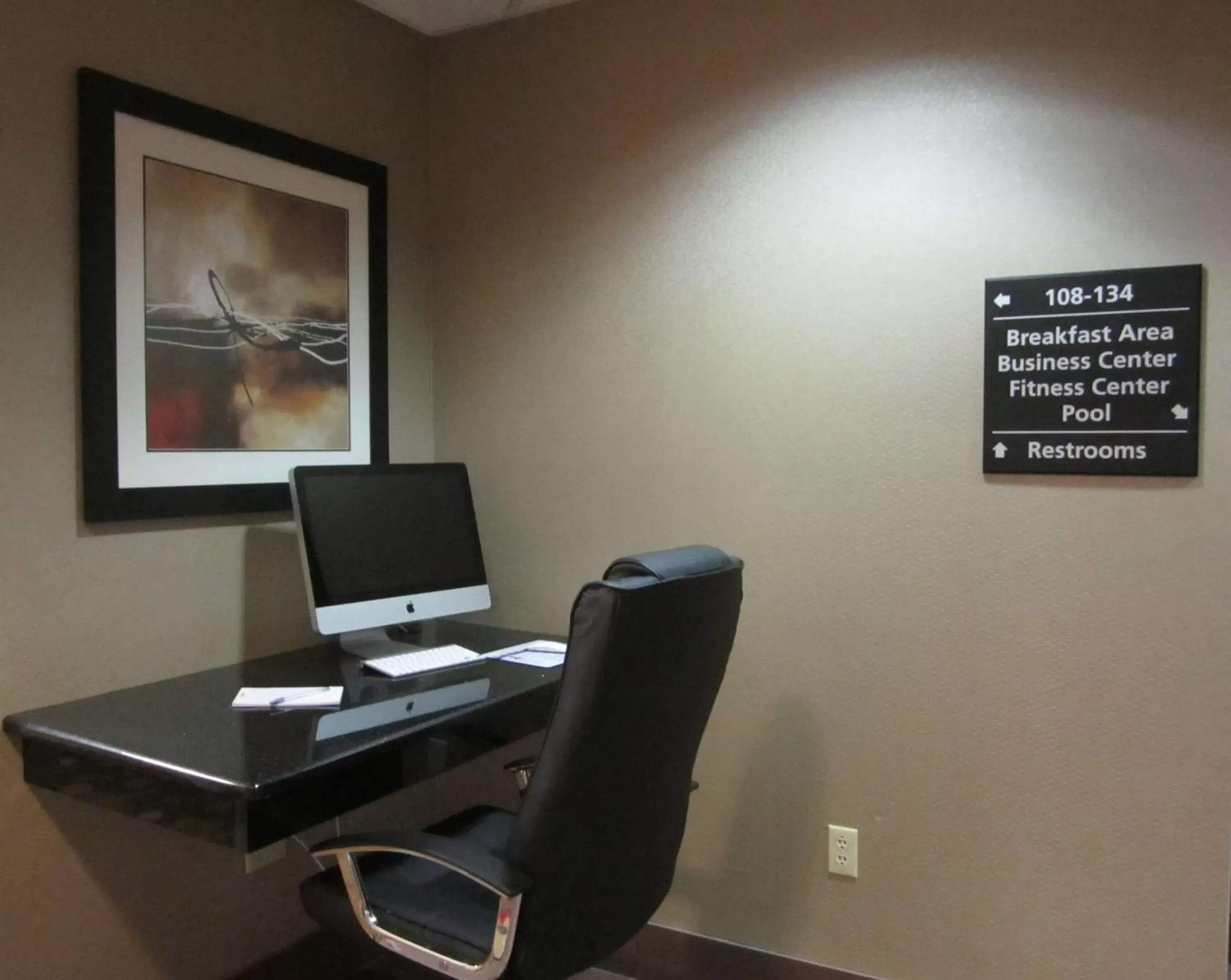 Business facilities in Hampton Inn Fort Myers-Airport & I-75