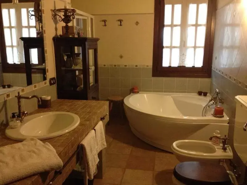 Bathroom in B&B Rollo Garden