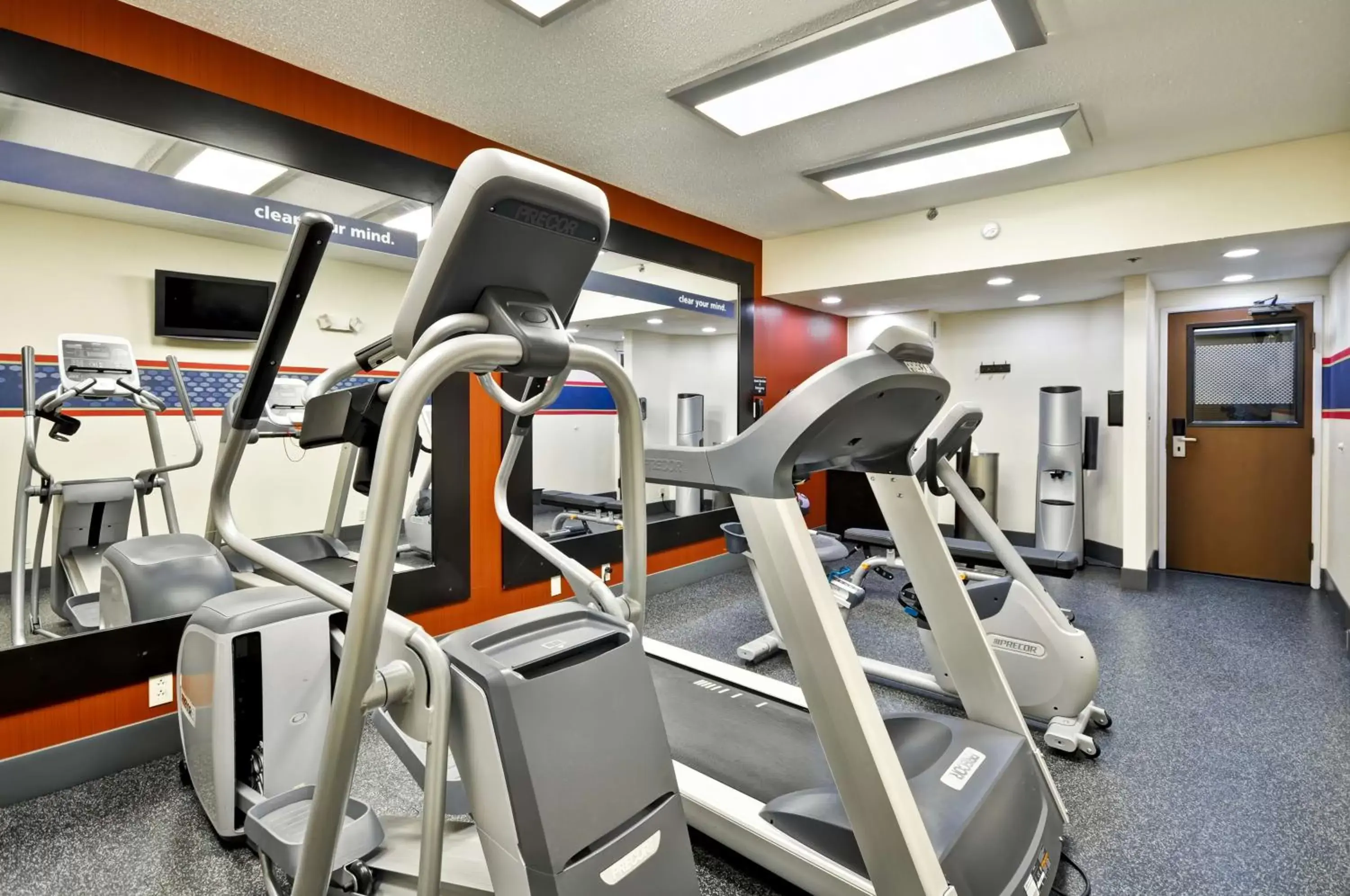 Fitness centre/facilities, Fitness Center/Facilities in Hampton Inn Cleveland-Westlake