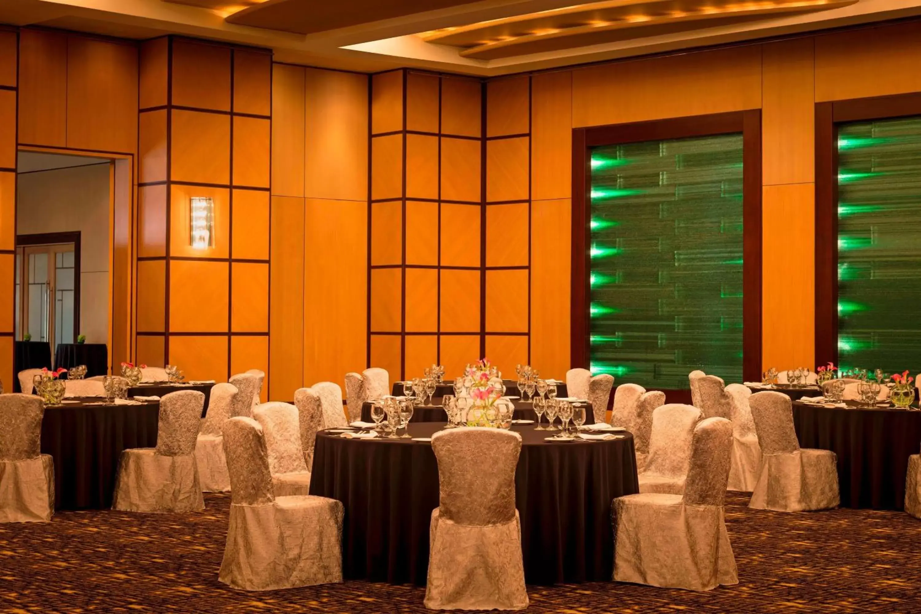 Meeting/conference room, Banquet Facilities in Le Royal Meridien Abu Dhabi