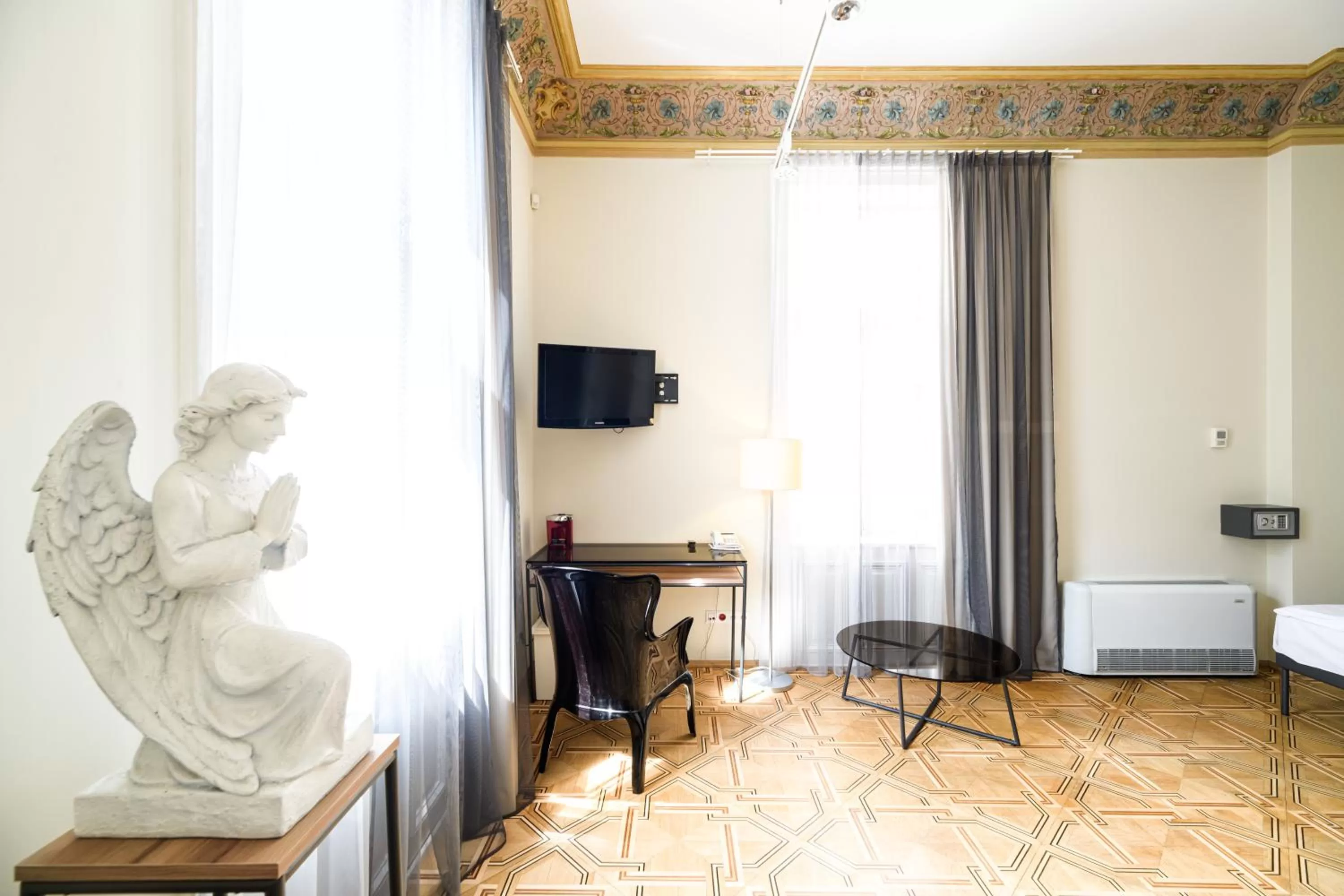 Seating area in Home Aparthotel