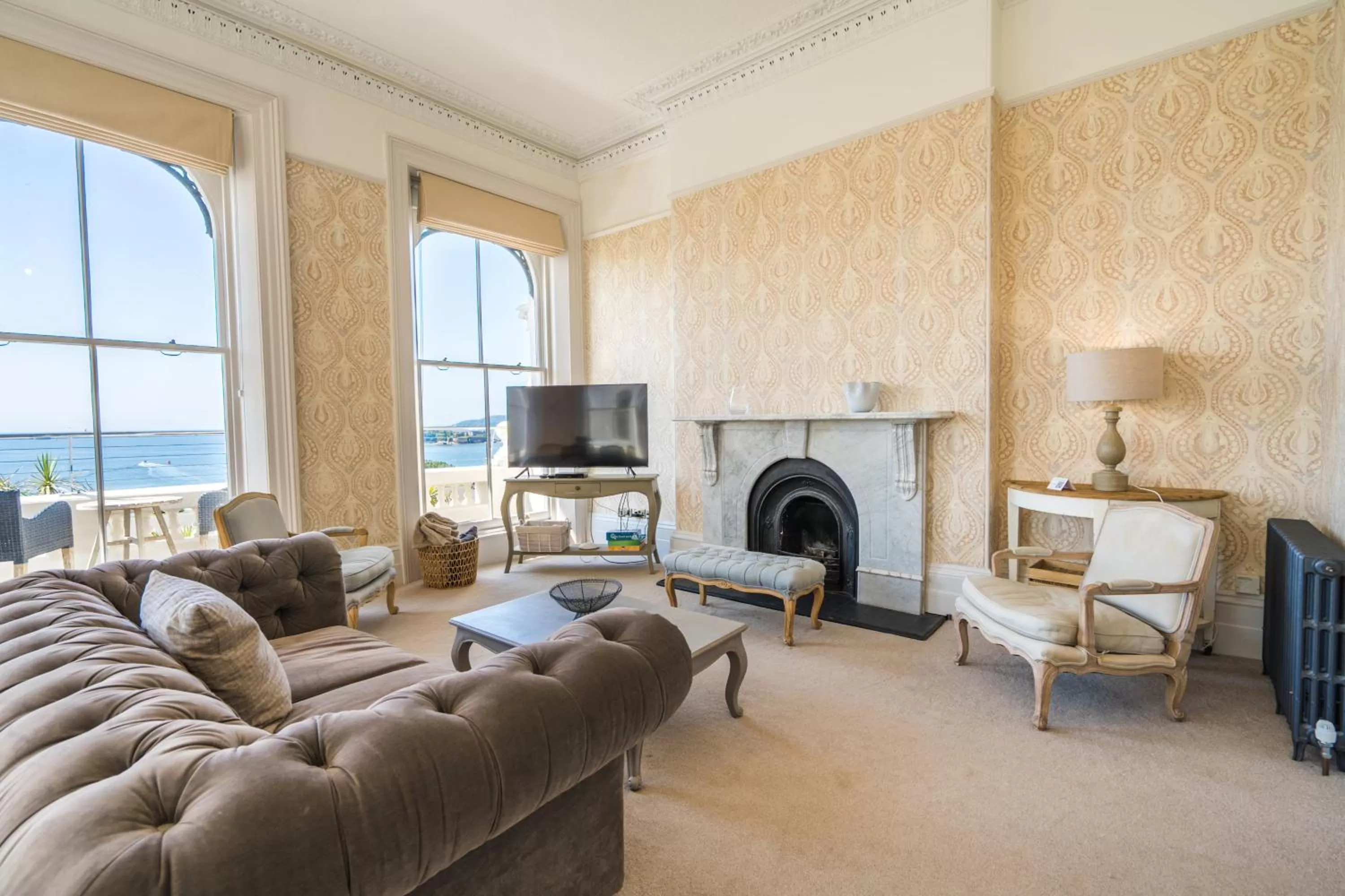 Living room in 1 Elliot Terrace