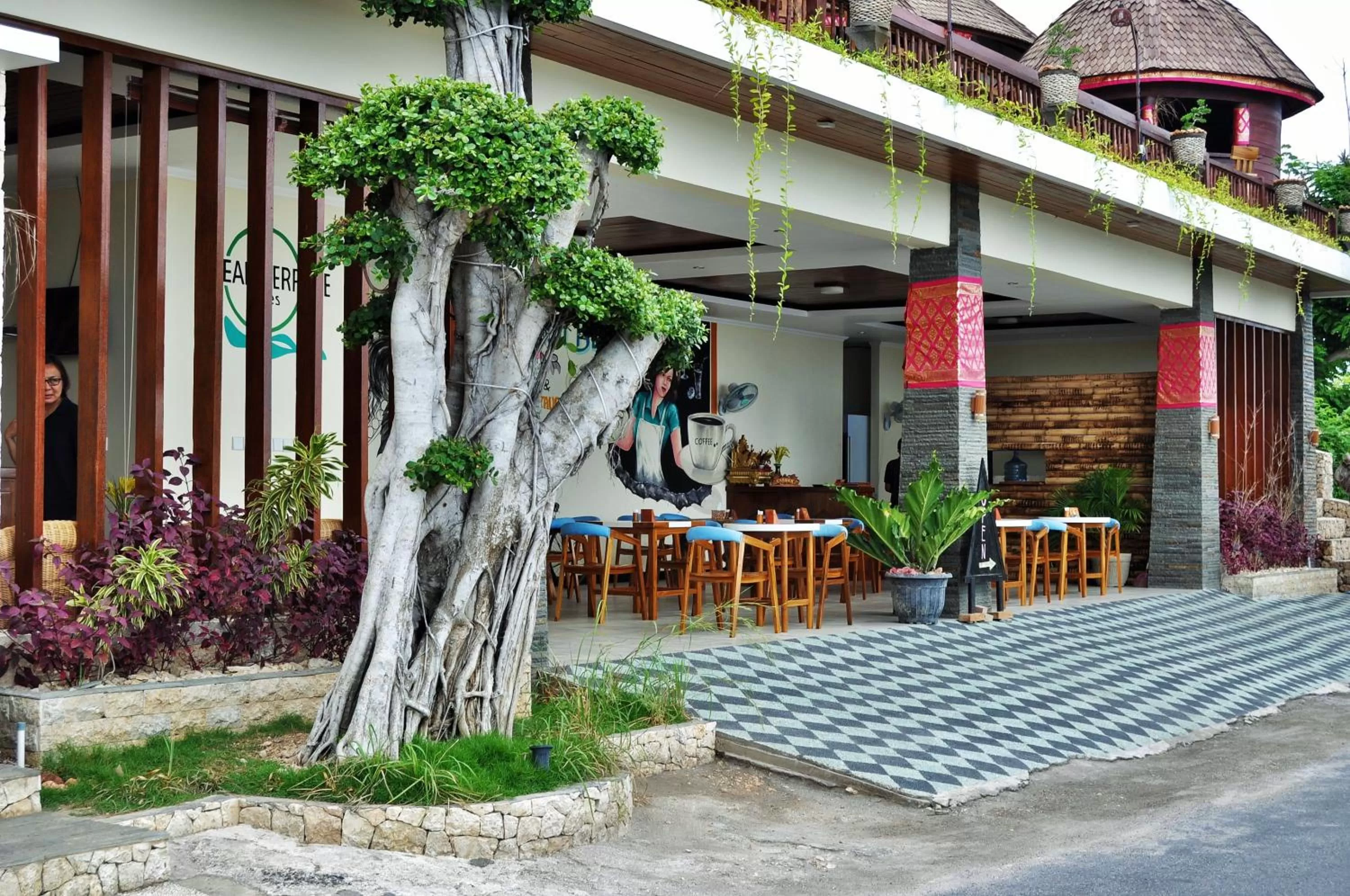 Restaurant/places to eat in Ocean Terrace Suite And Spa Luxury