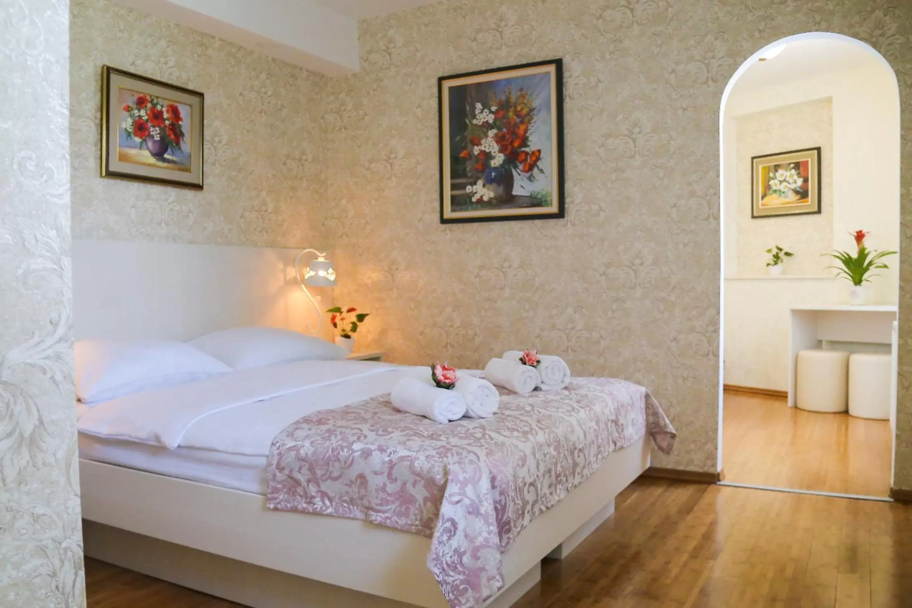 Bed in Boutique Hotel Asteria