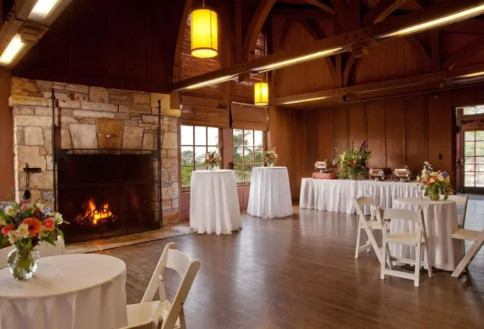 Banquet/Function facilities, Banquet Facilities in Asilomar Conference Grounds